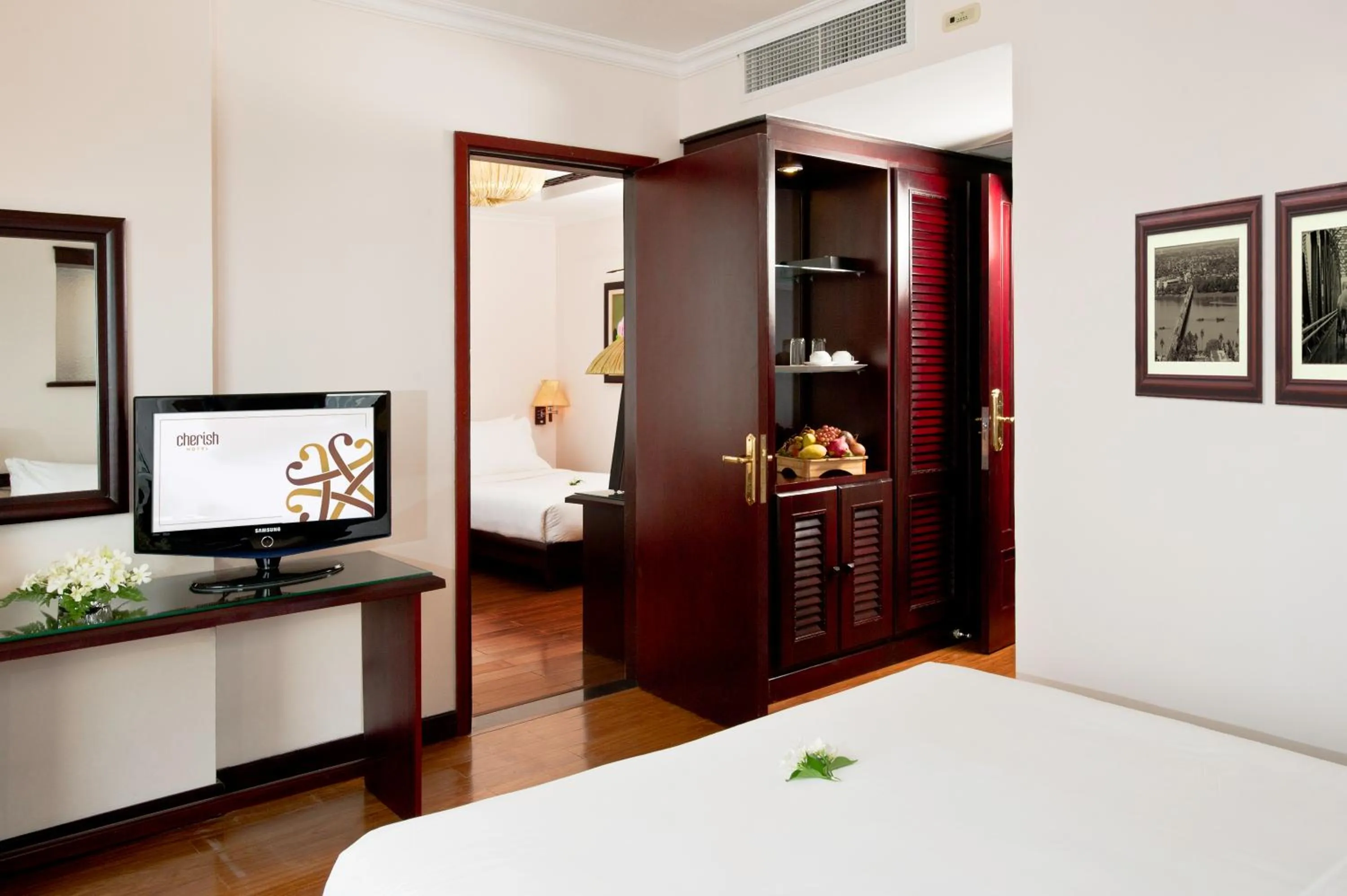 Bedroom, Bed in Cherish Hue Hotel