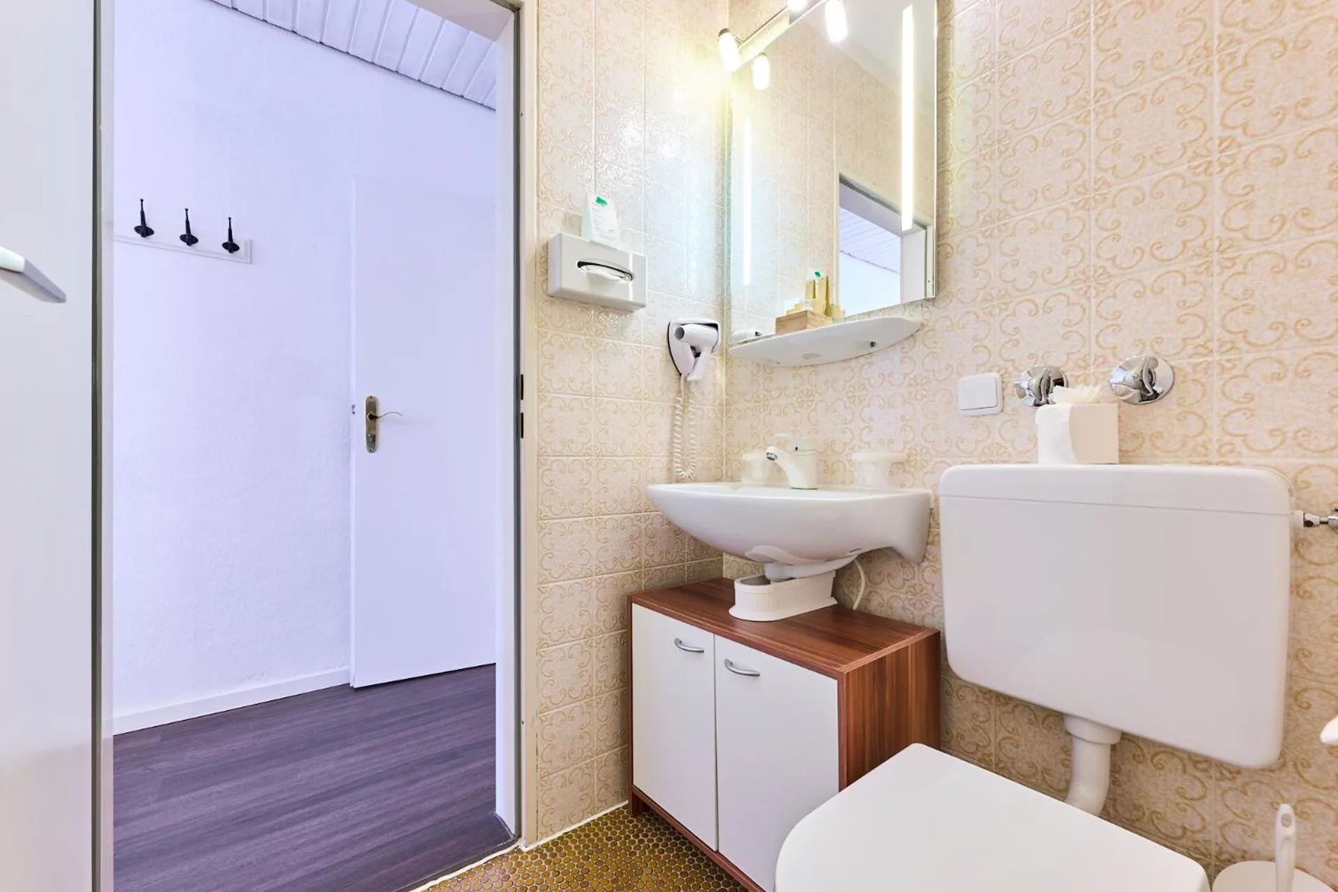 Bathroom in Hotel Waldgasthof Buchenhain