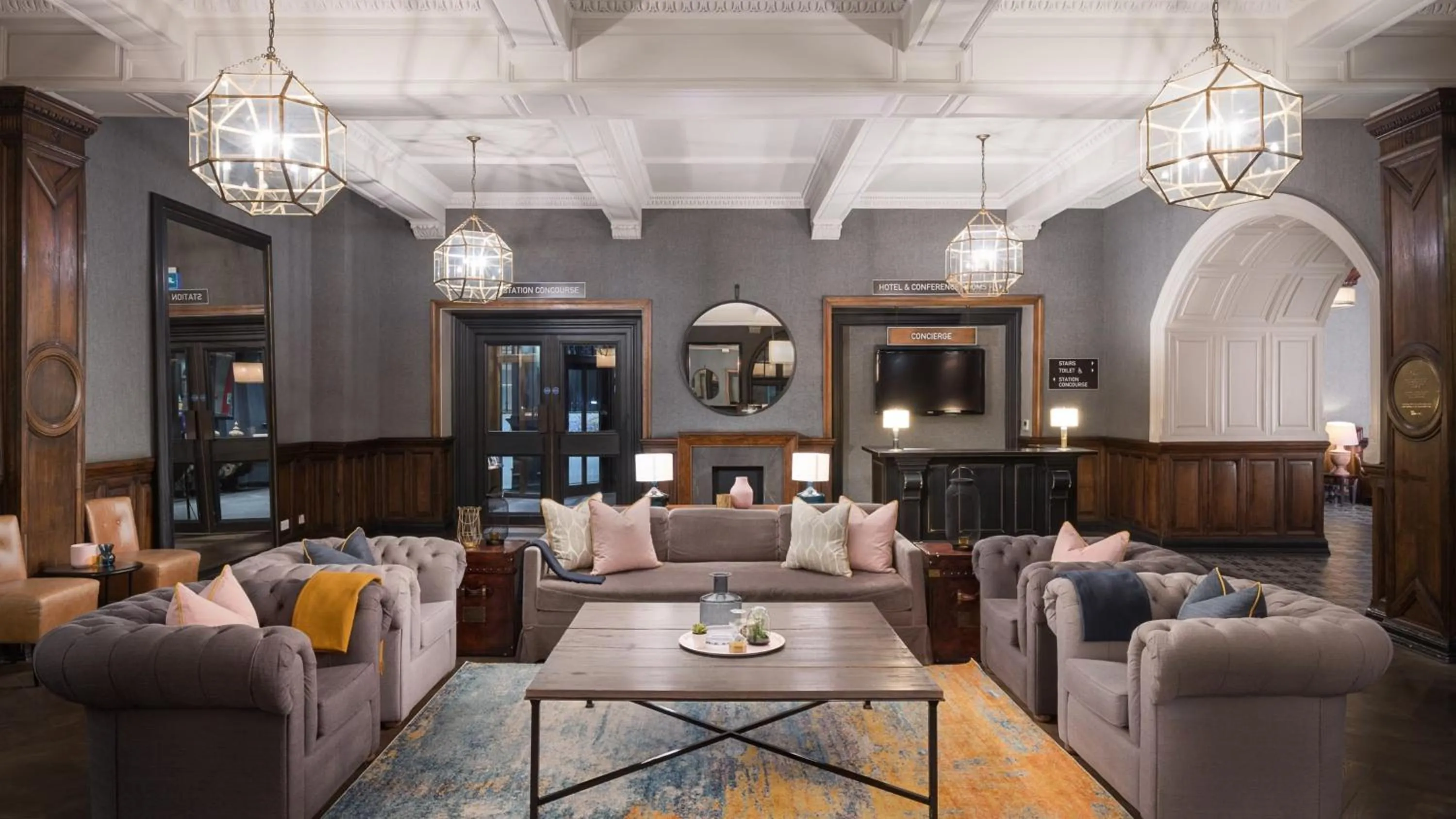 Property building in voco Grand Central Glasgow by IHG