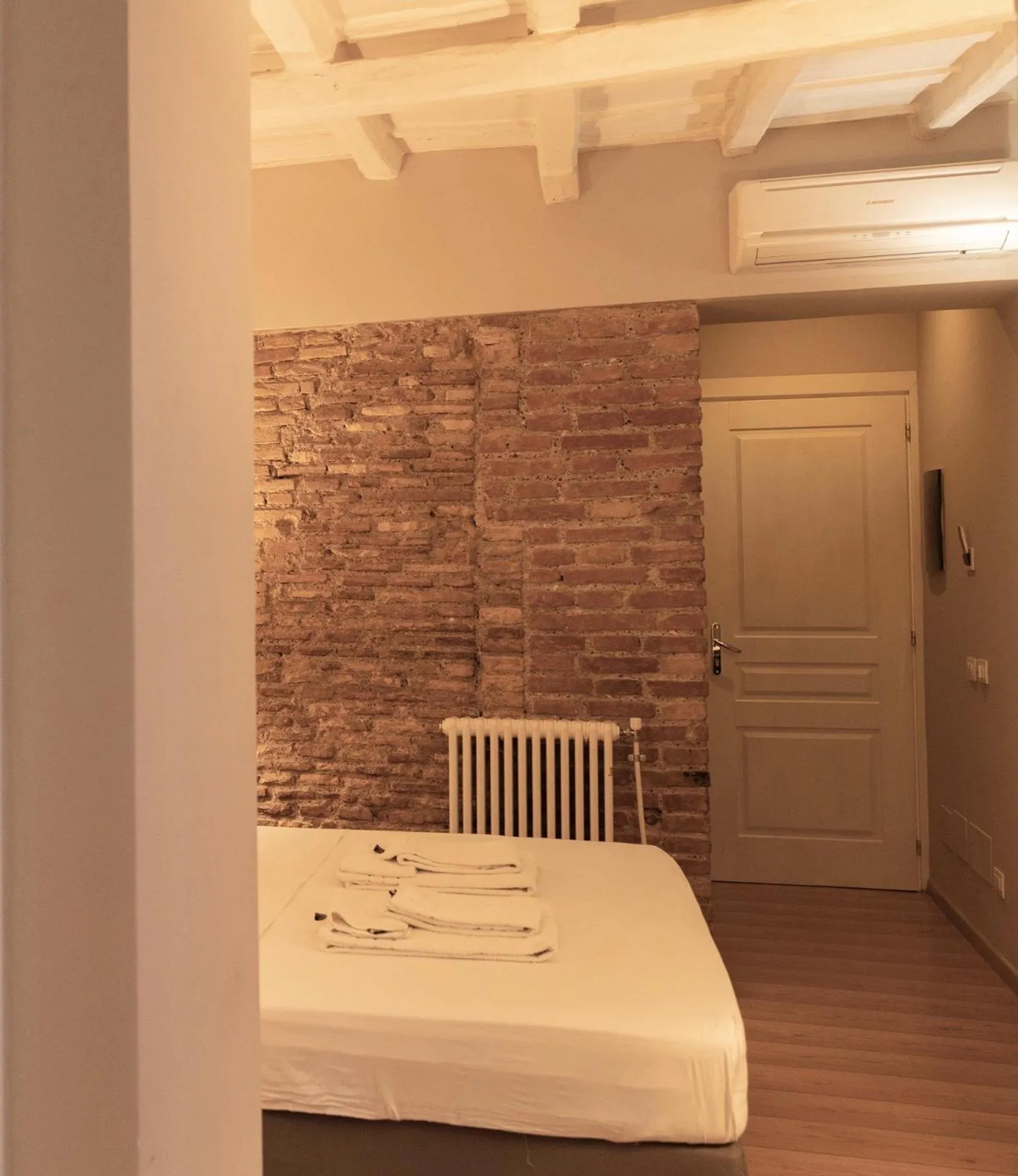 Bedroom in TrastevereInn