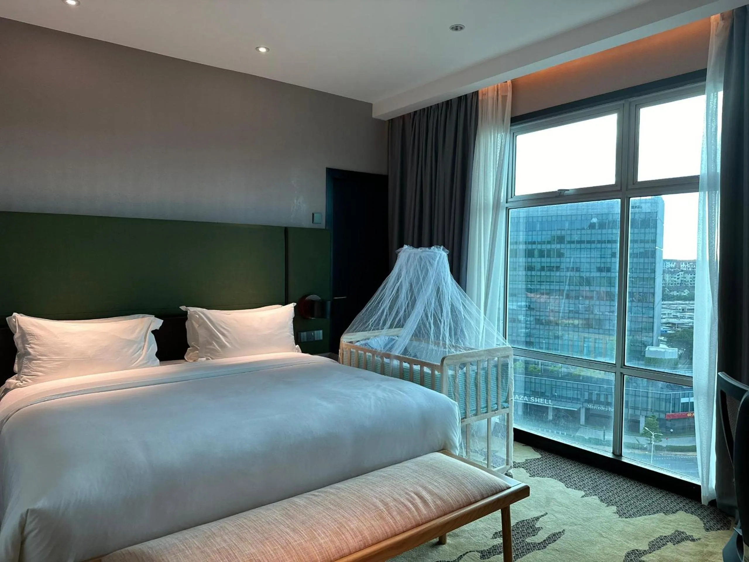 Bed in King Park Hotel Kota Kinabalu