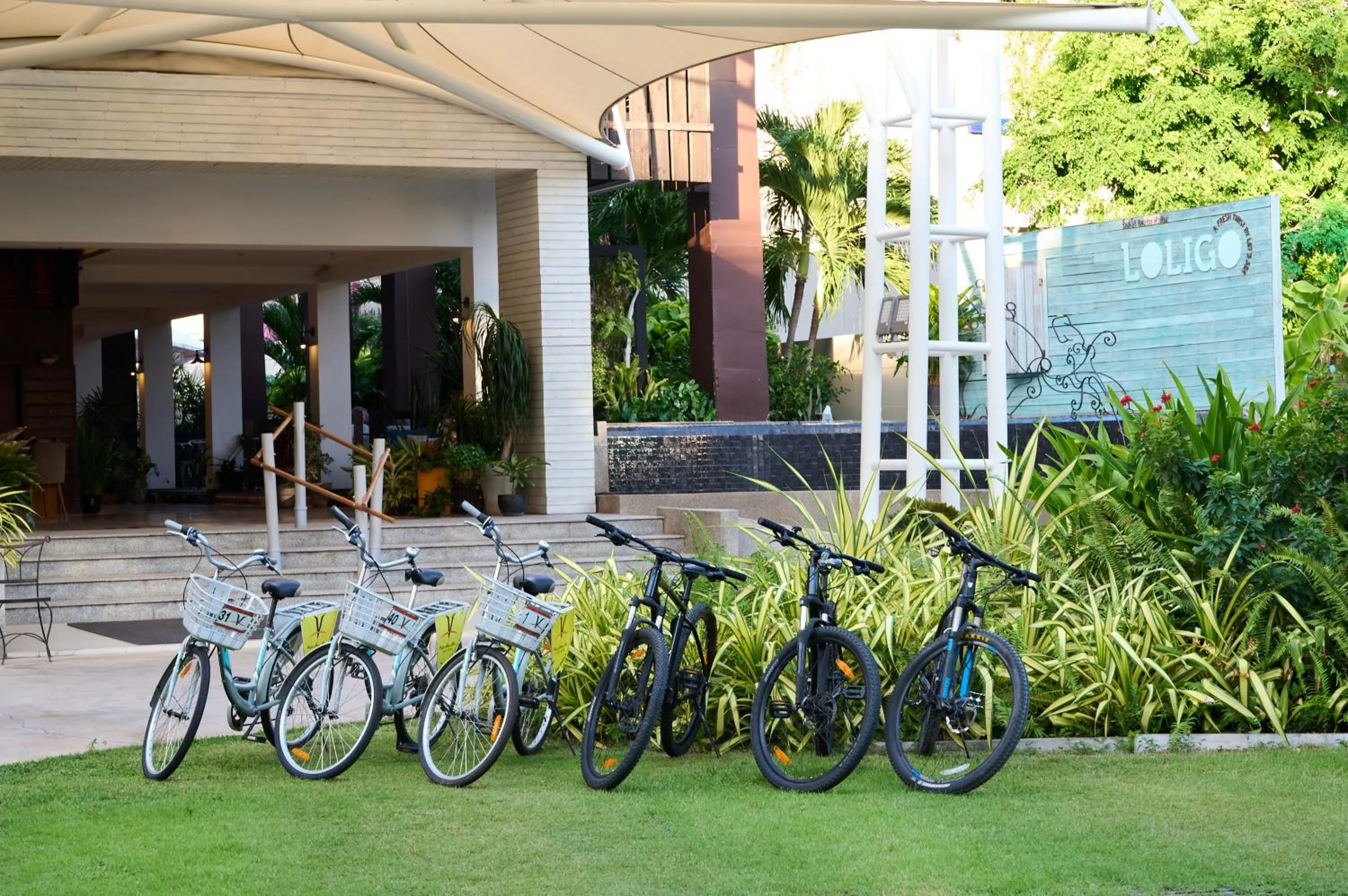 Facade/entrance in Loligo Resort Hua Hin