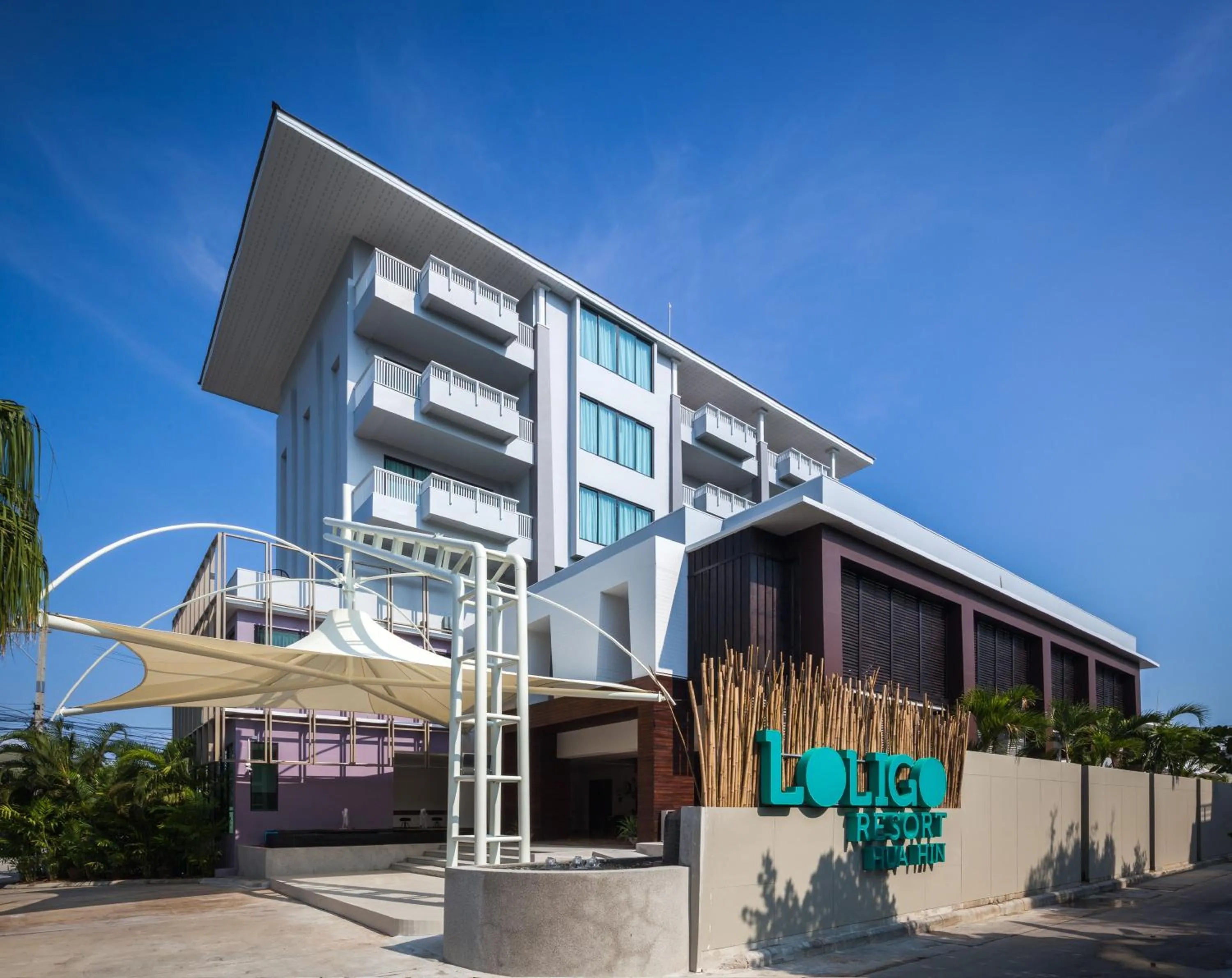 Facade/entrance in Loligo Resort Hua Hin