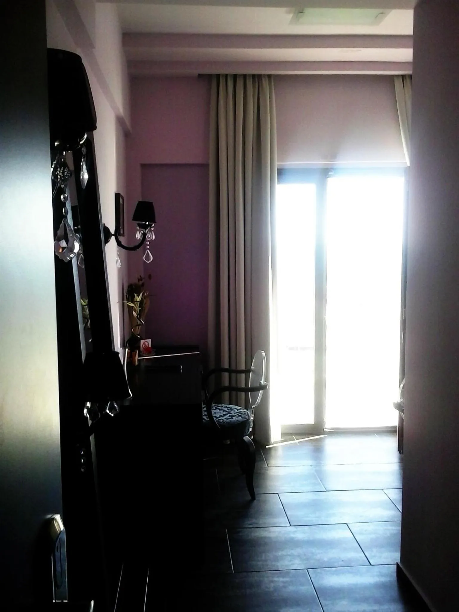 Photo of the whole room in Hotel Kipseli