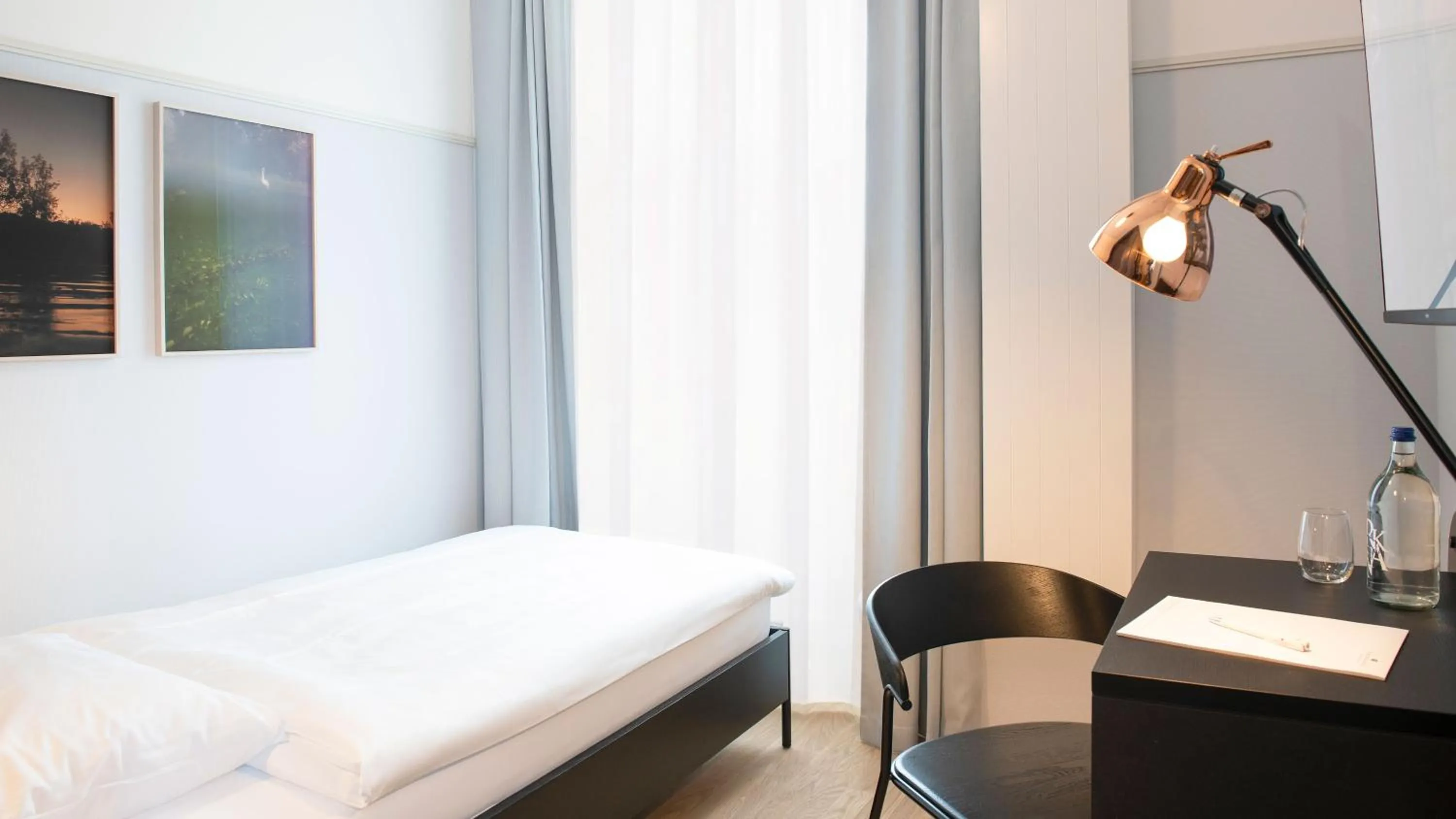 Bed in Hotel Schützen Rheinfelden