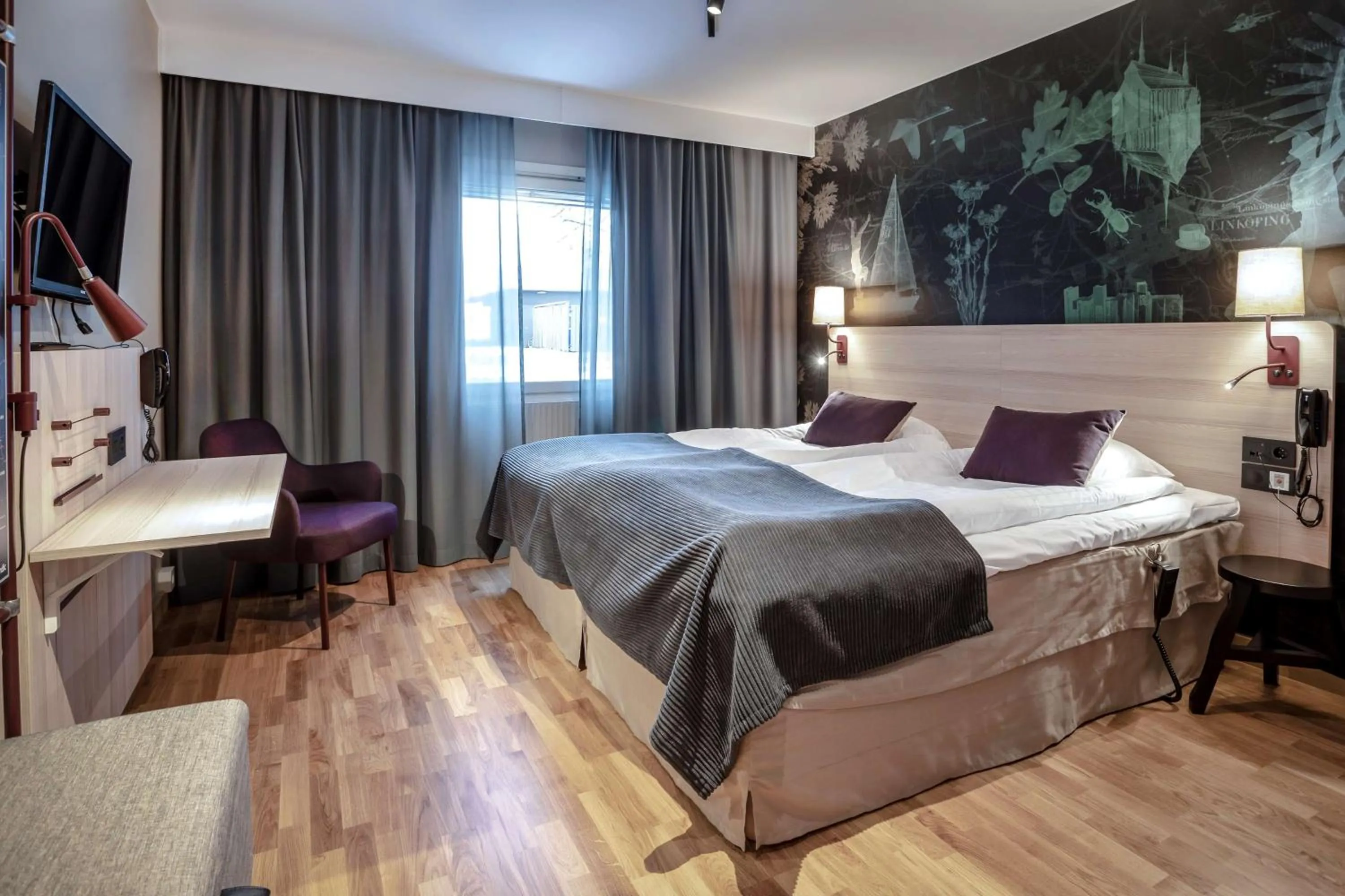 Photo of the whole room, Bed in Scandic Linköping Väst