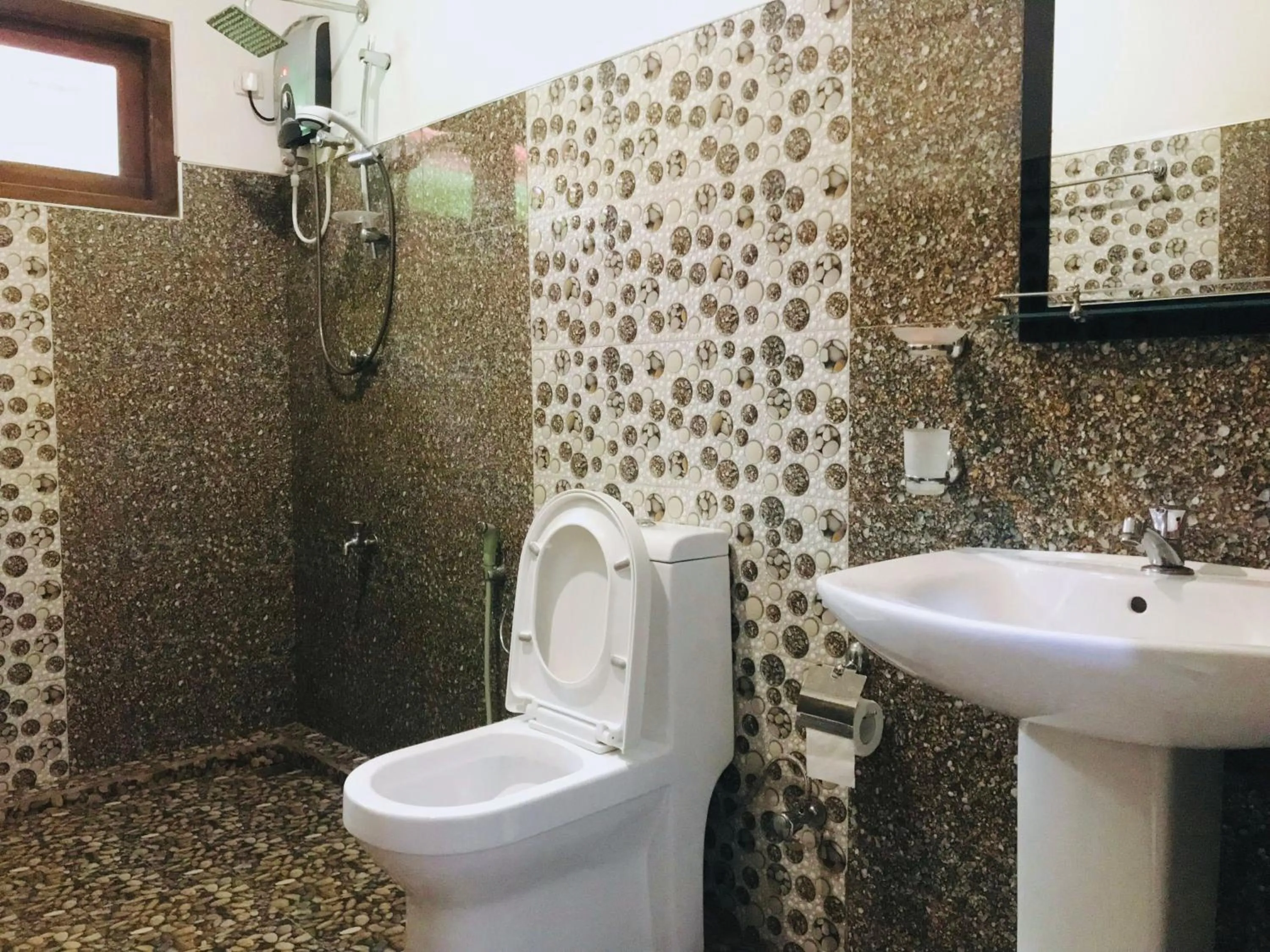 Shower in Sigiriya Ranasinghe Nature Villa & Cabana