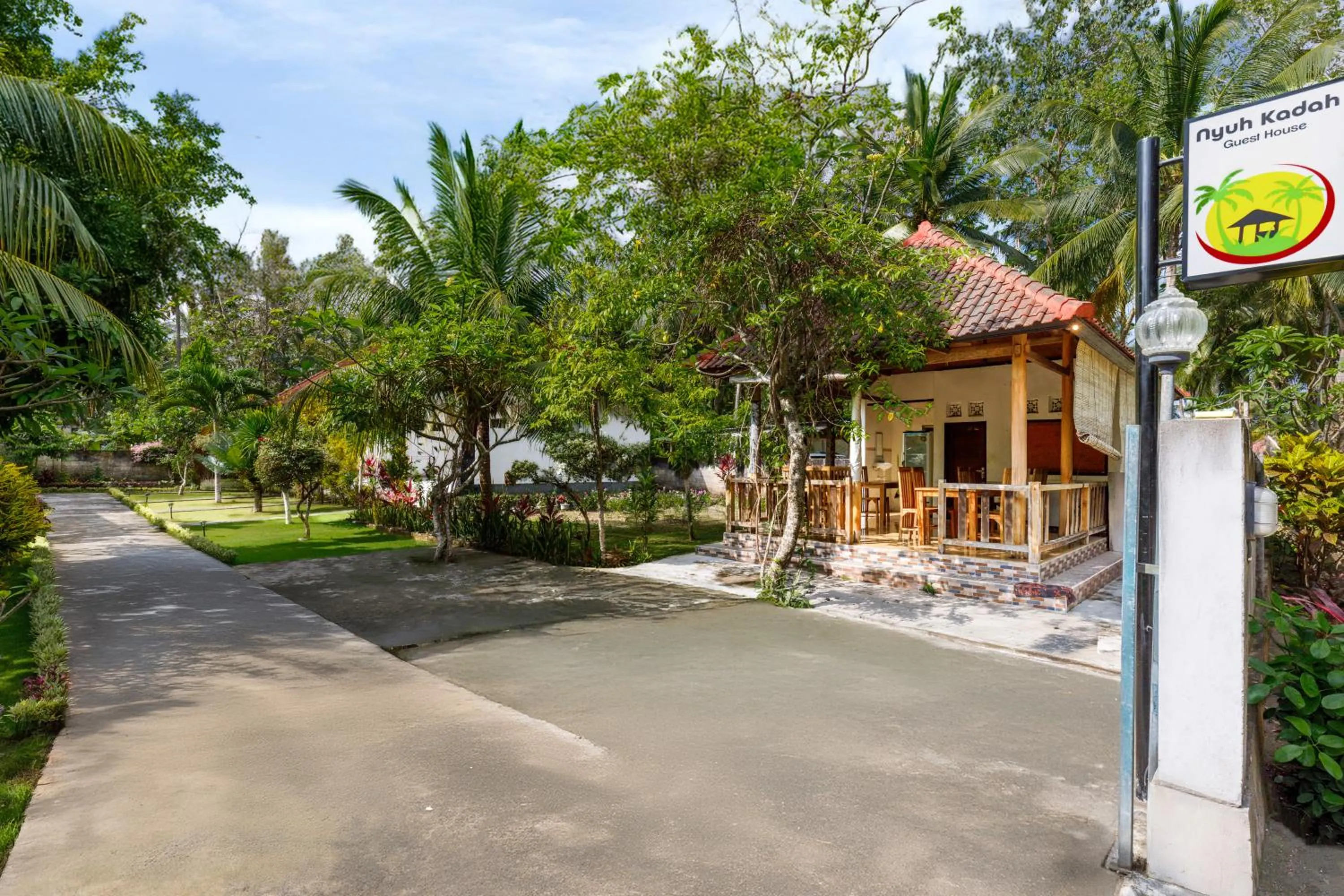 Garden in Nyuh Kadah Guest House