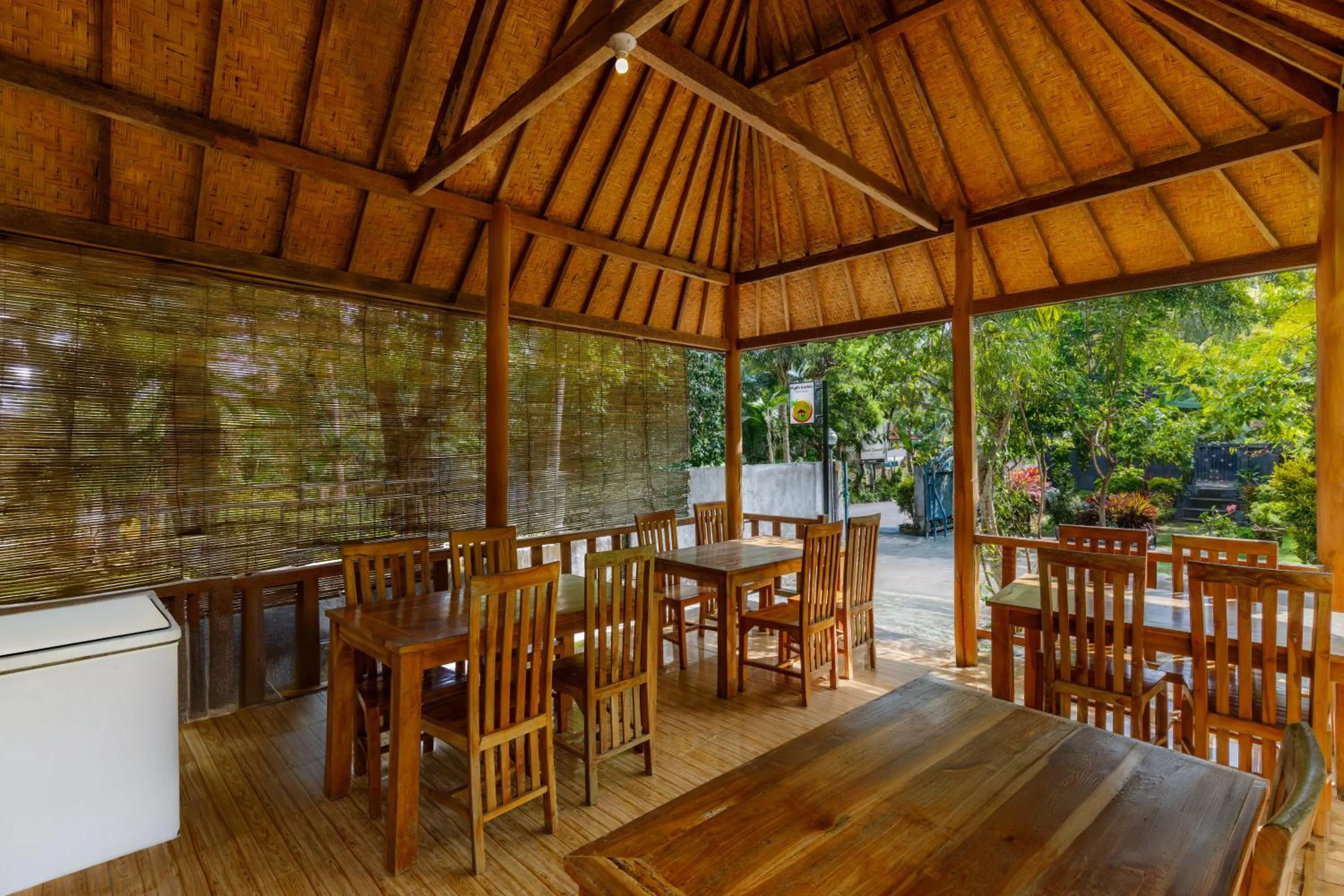 Dining area in Nyuh Kadah Guest House