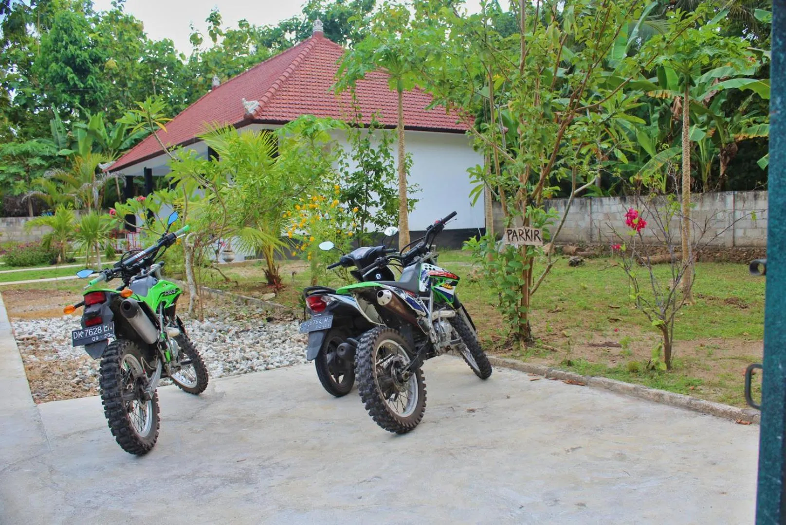 Facade/entrance in Nyuh Kadah Guest House