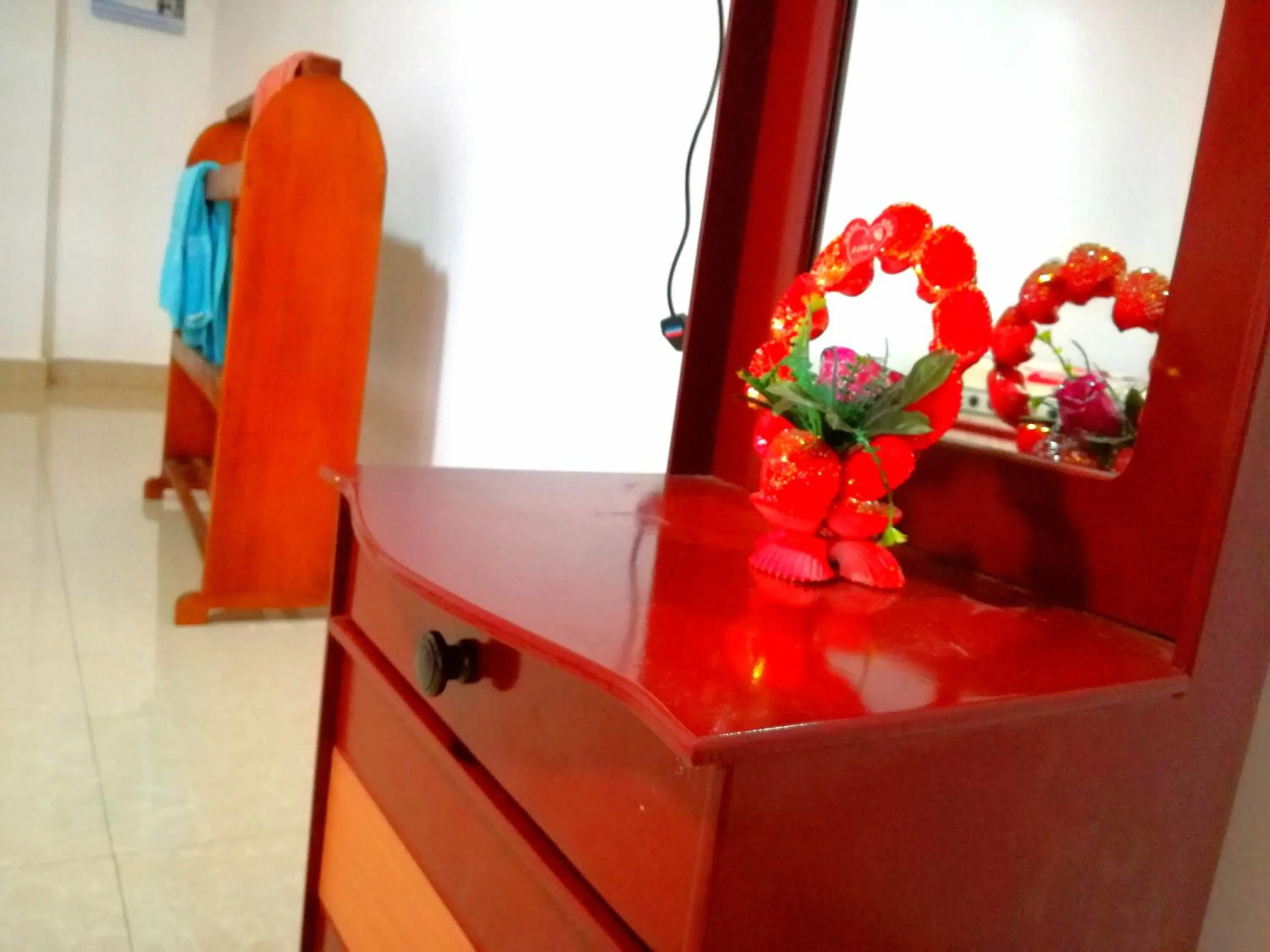 Dining area in Ella Sunrise