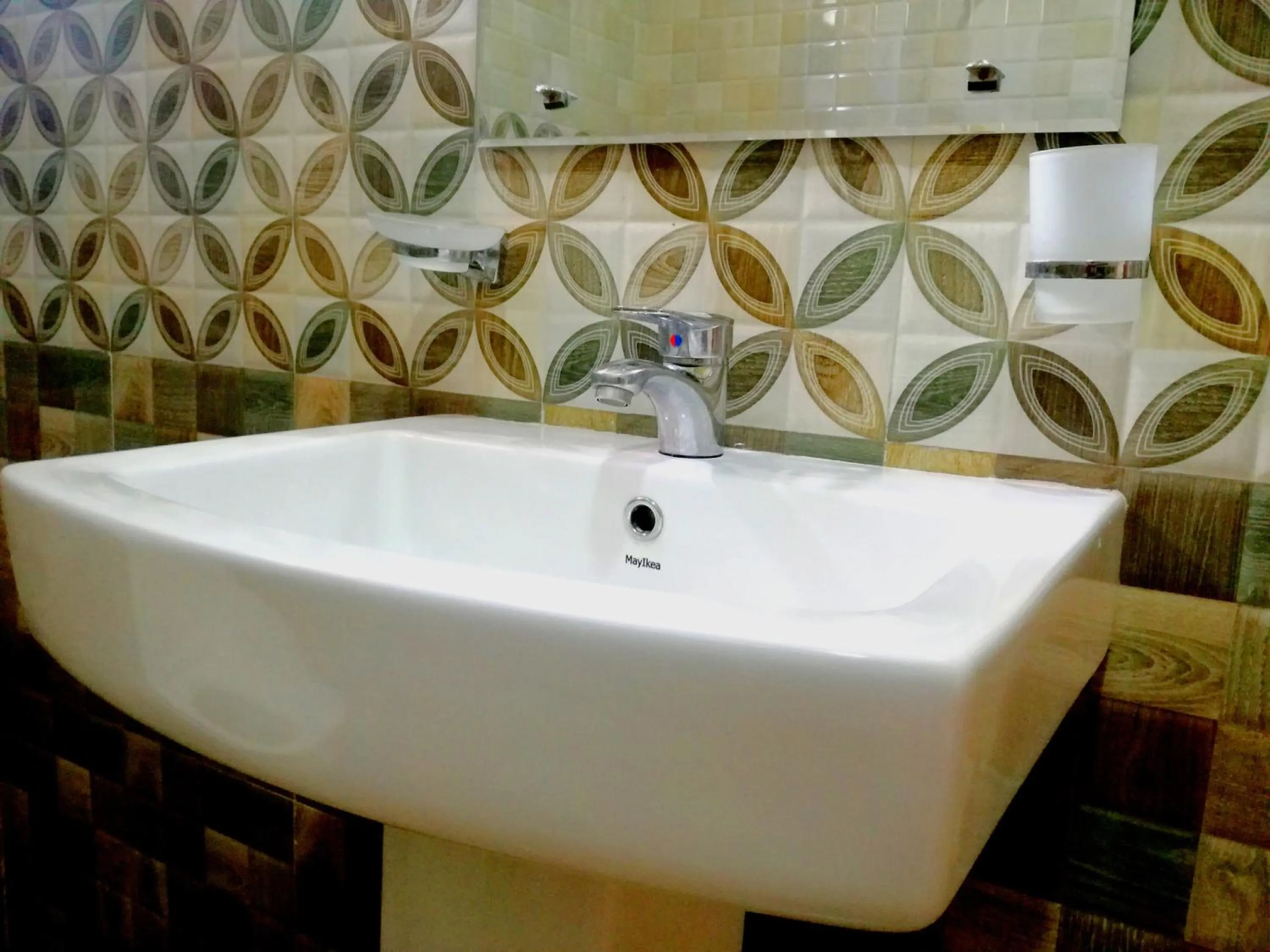 Bathroom in Ella Sunrise