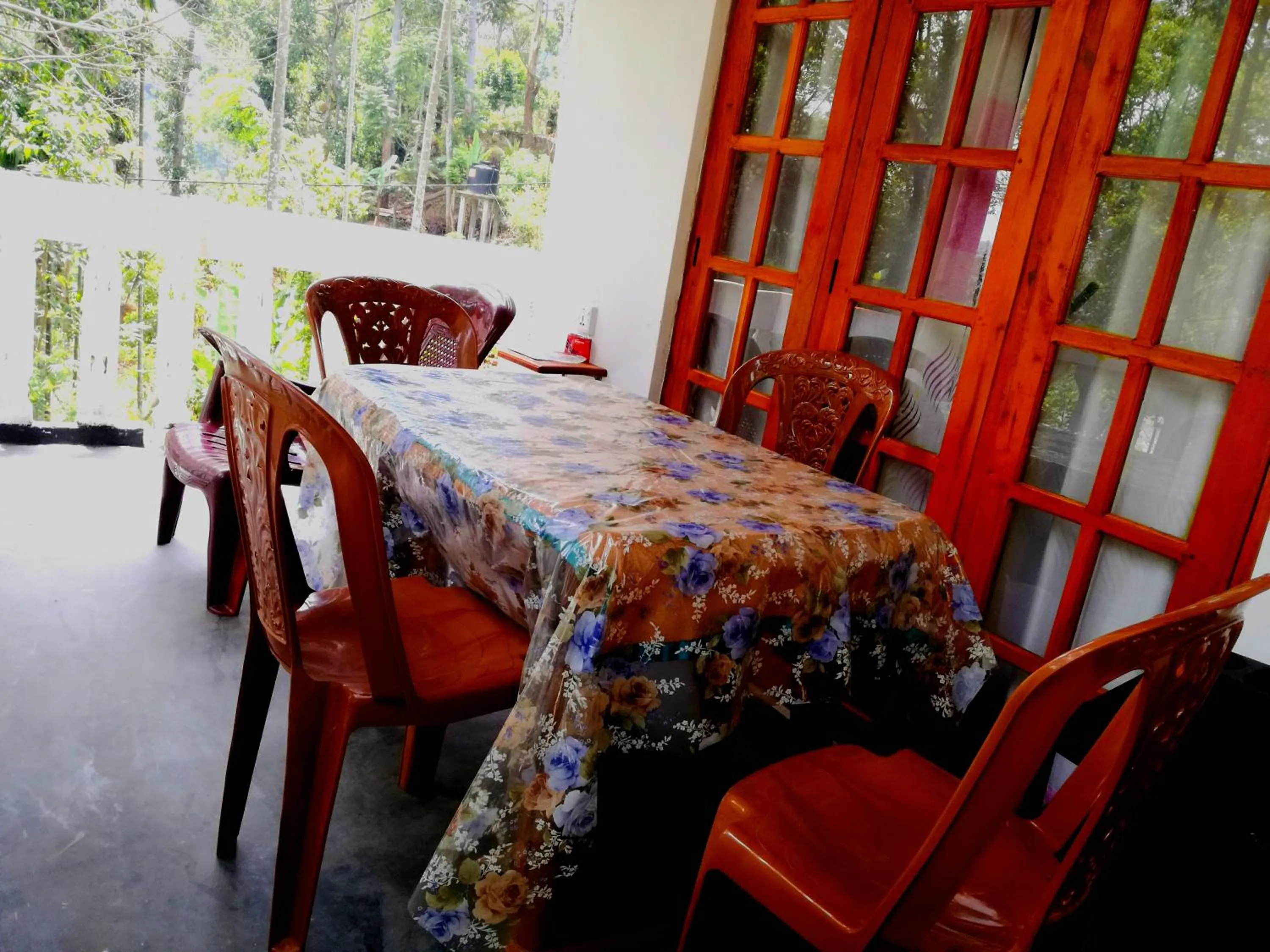 Patio in Ella Sunrise