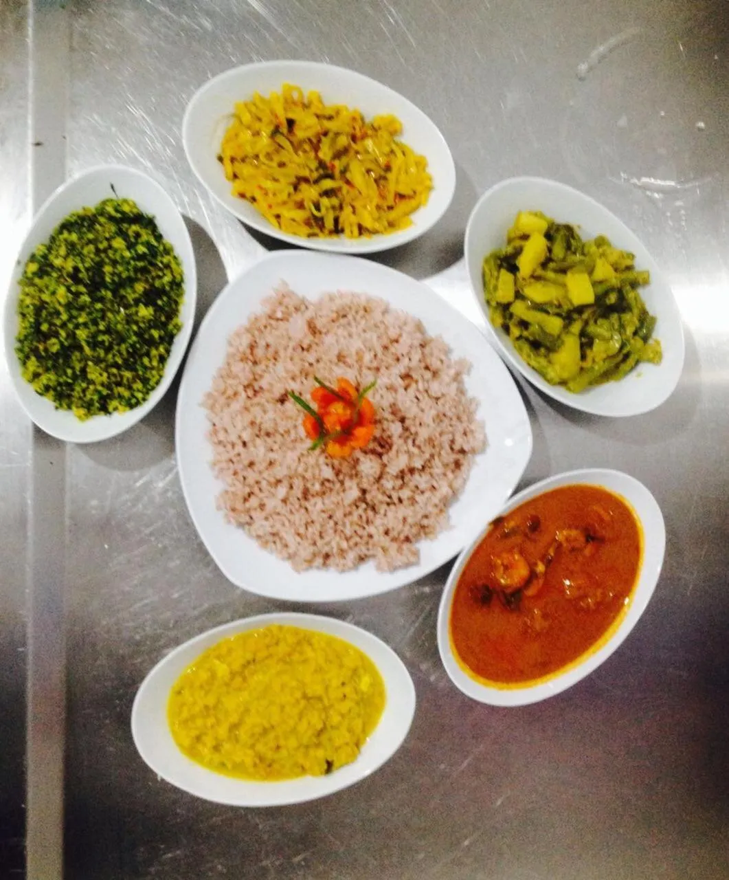 Meals in Handun Villas