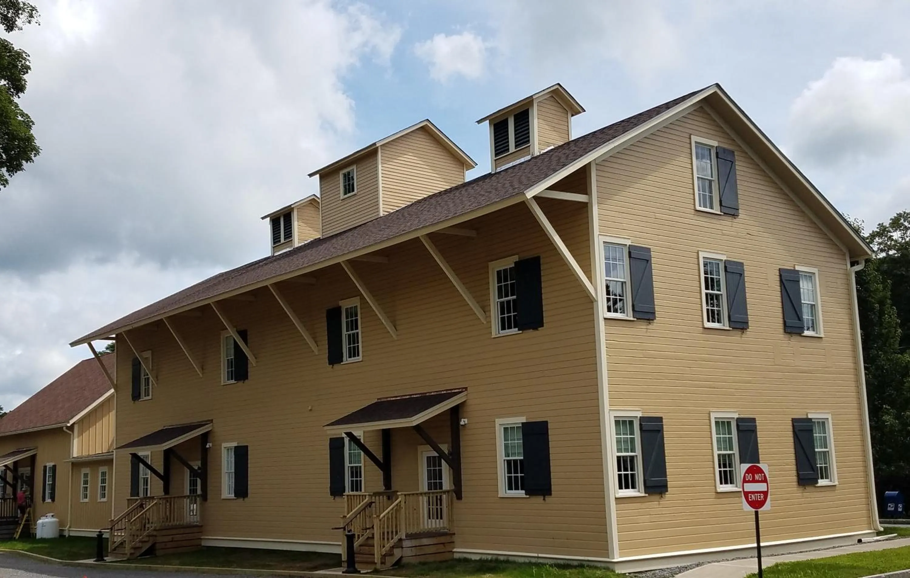 Bird's eye view in The Railroad Inn