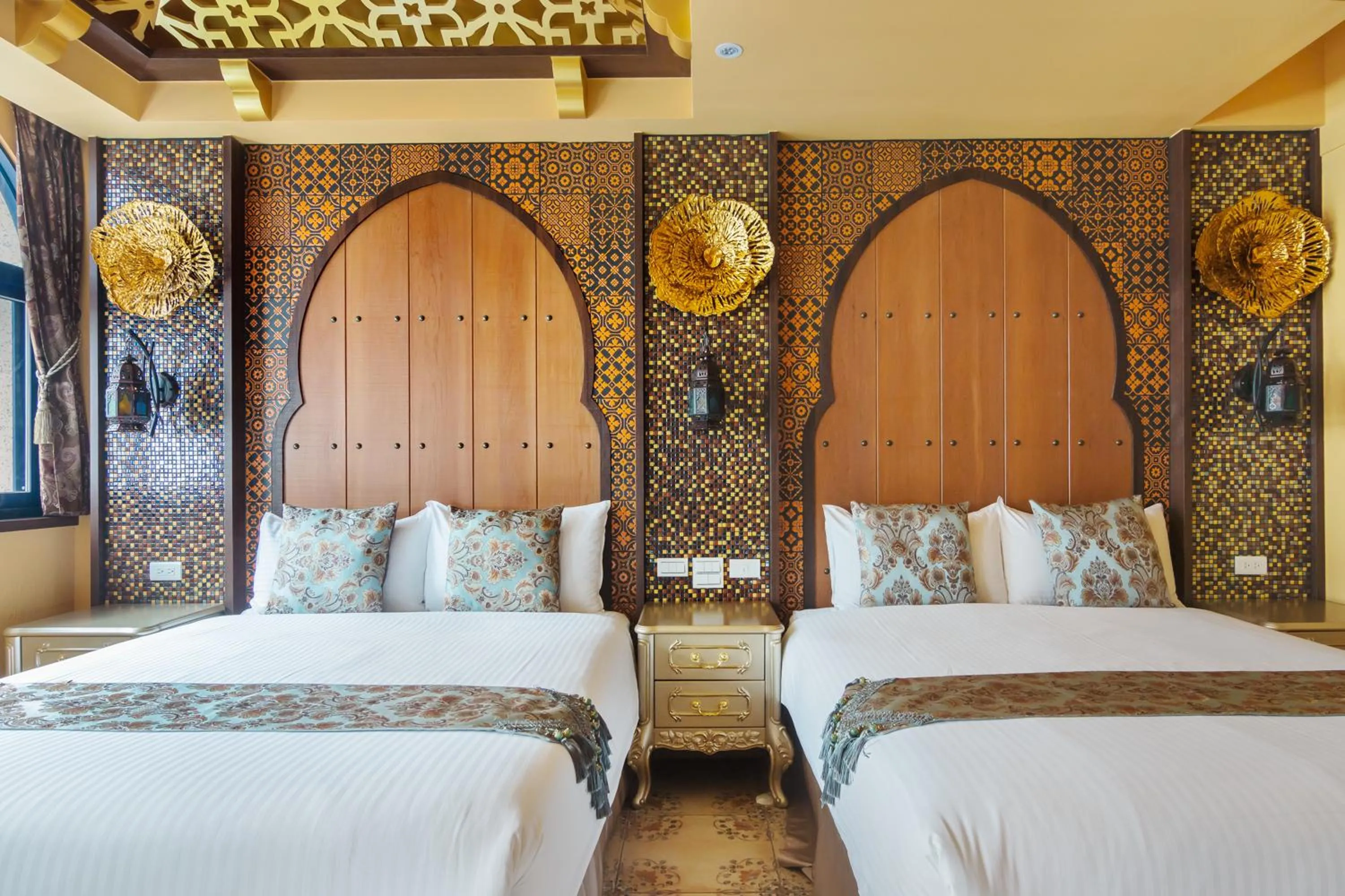 bunk bed in J.T.World