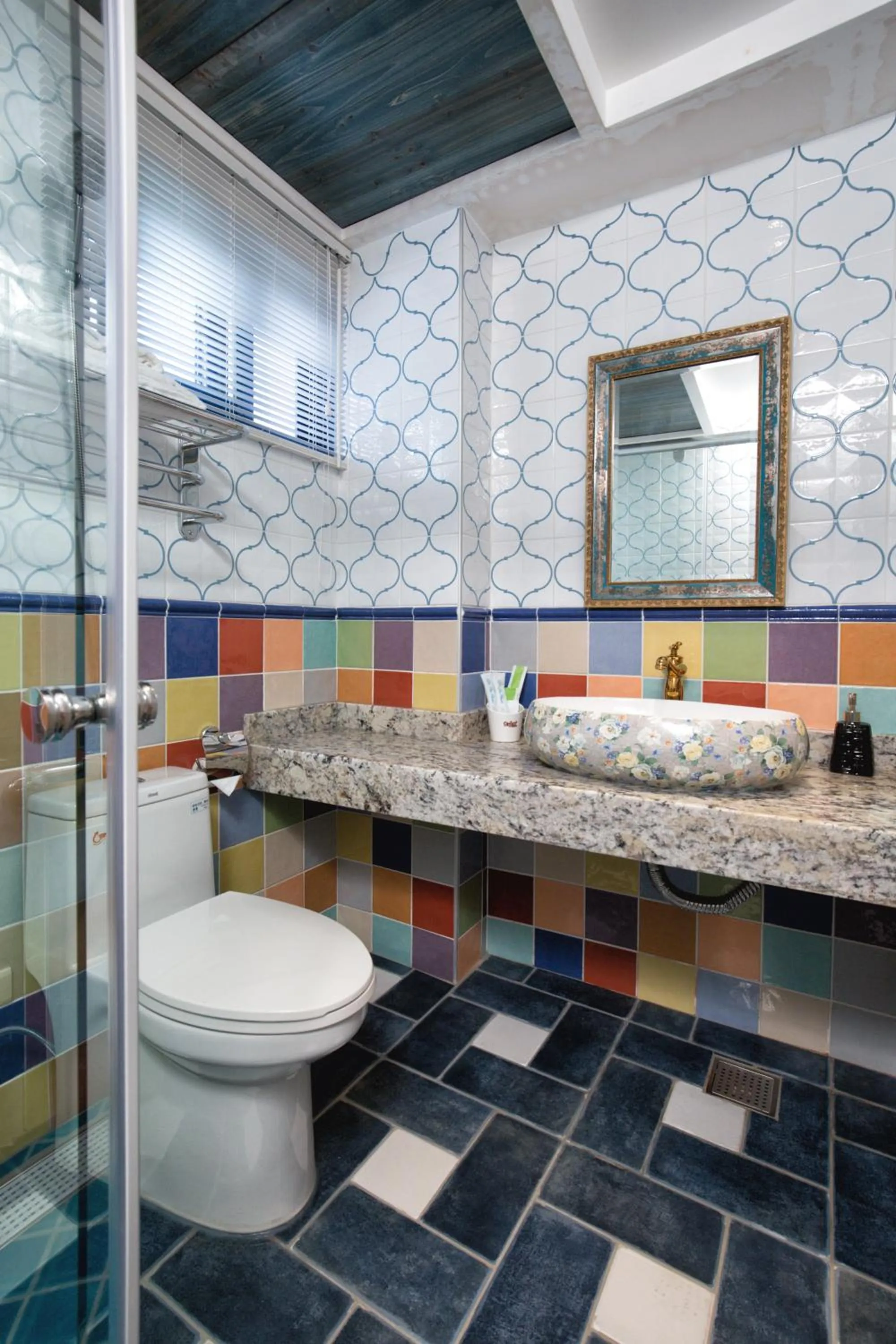 Bathroom in J.T.World