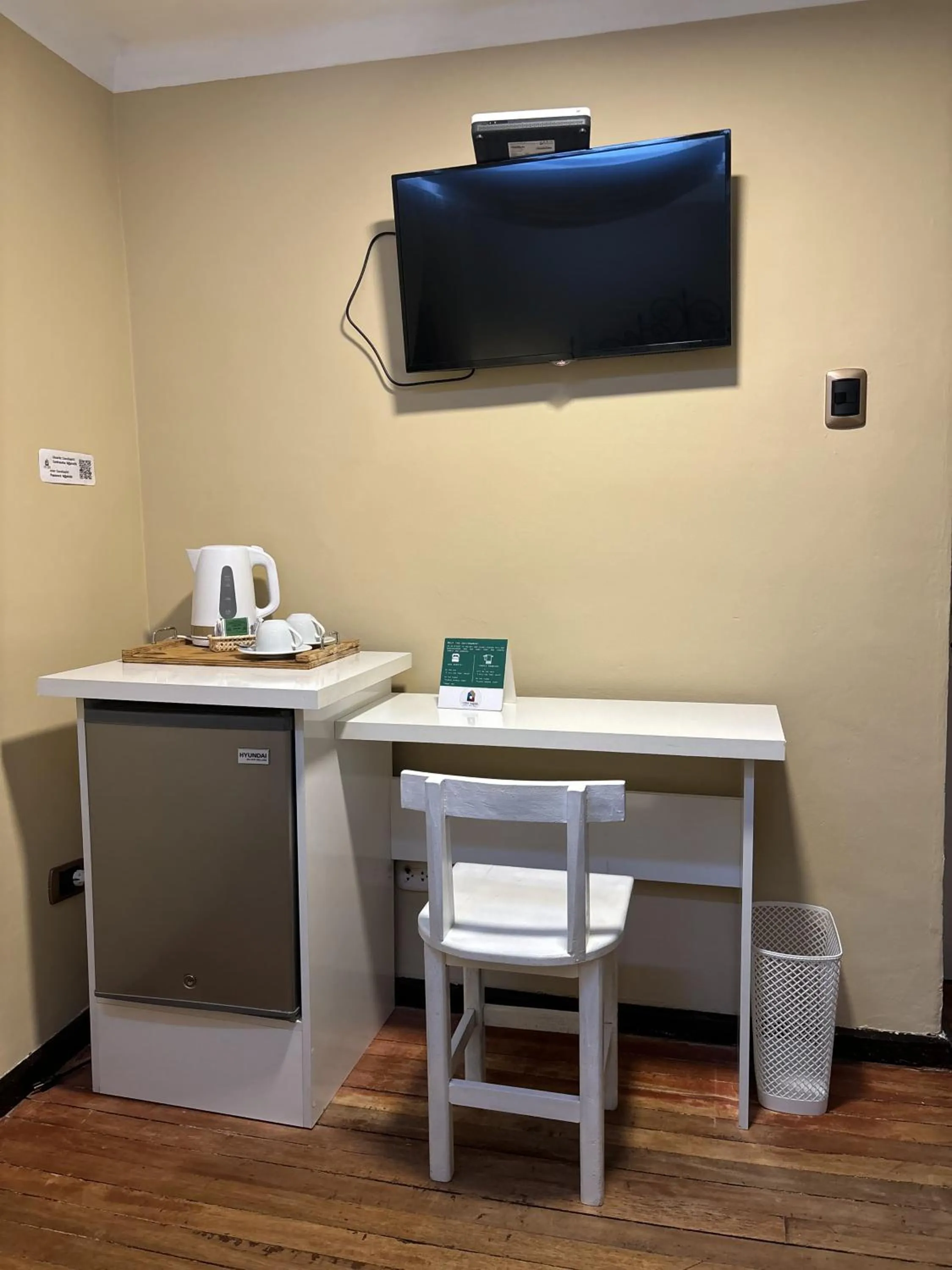 Dining area in Casa Saphi