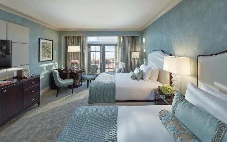 acessibility, Bed in Salamander Washington DC