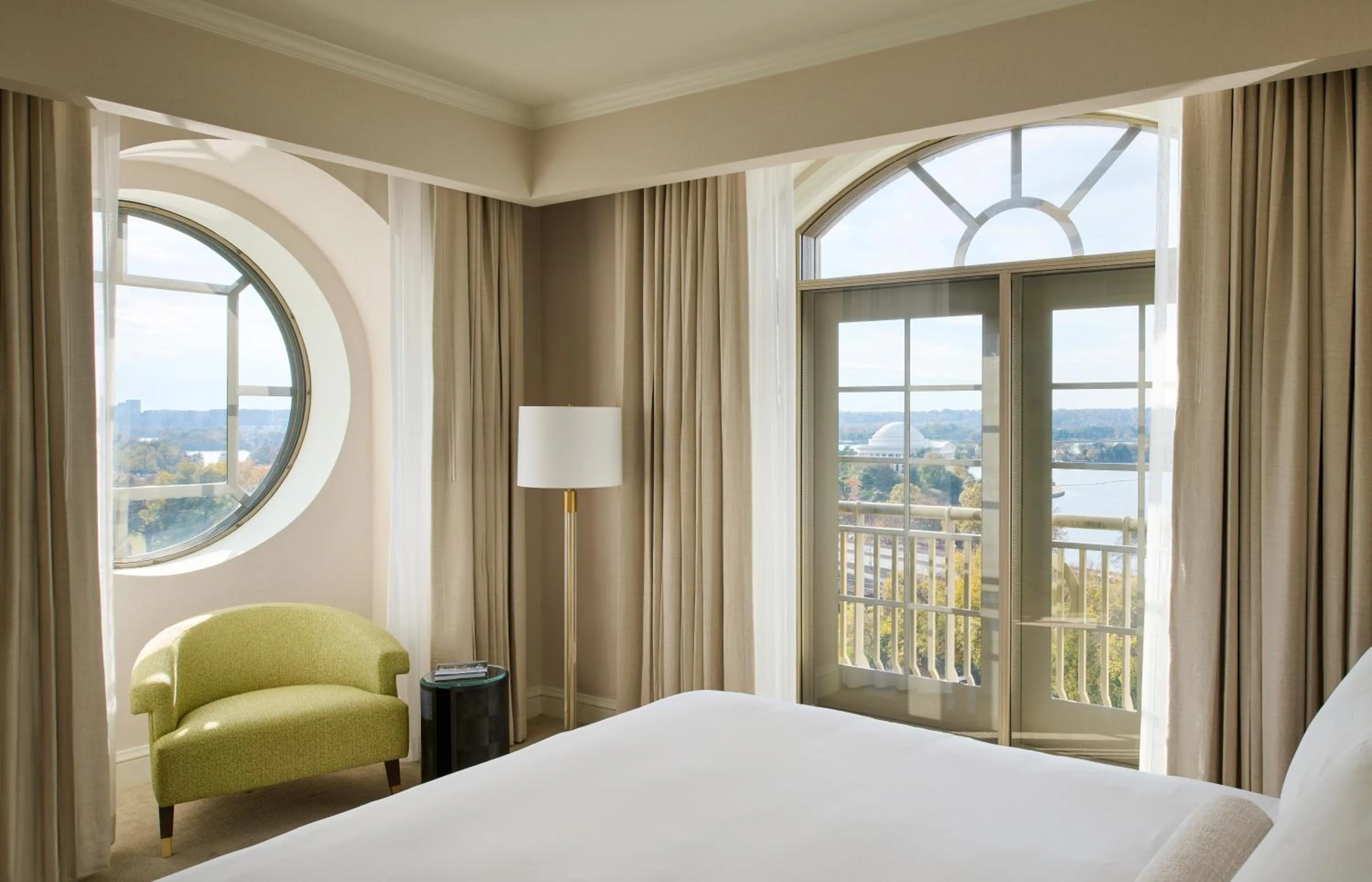 Bed in Salamander Washington DC