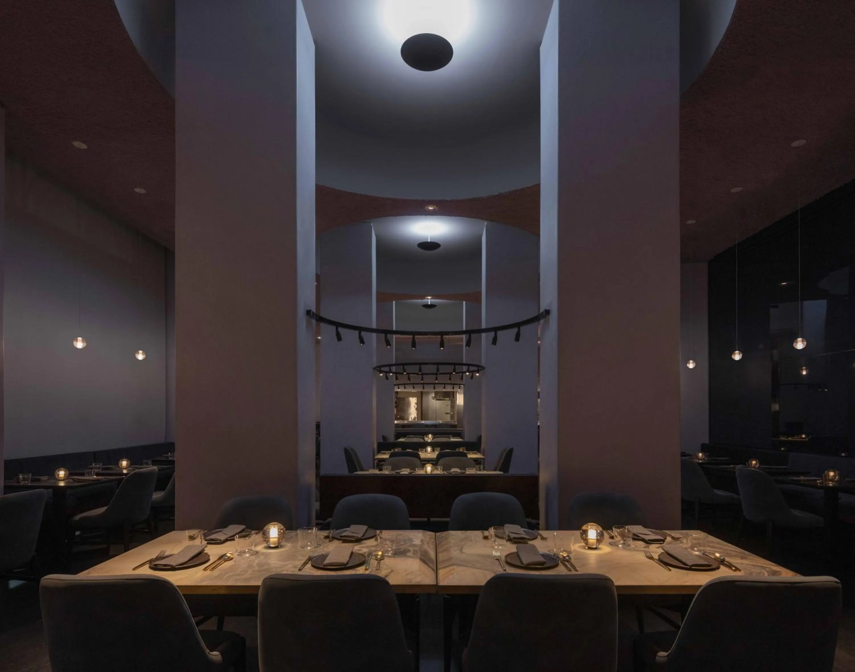 Restaurant/places to eat in Salamander Washington DC