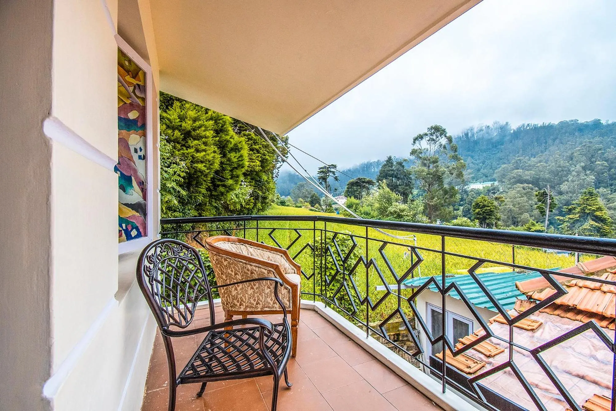 Seating area in Via St Clouds - Nr Government Botanical Garden