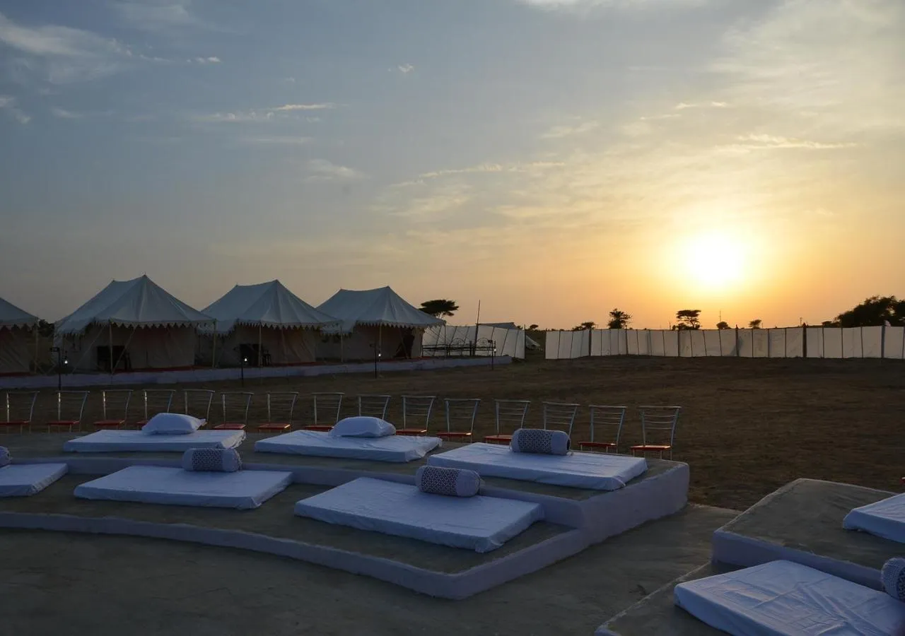 Sunrise in Star Desert Camp Jaisalmer