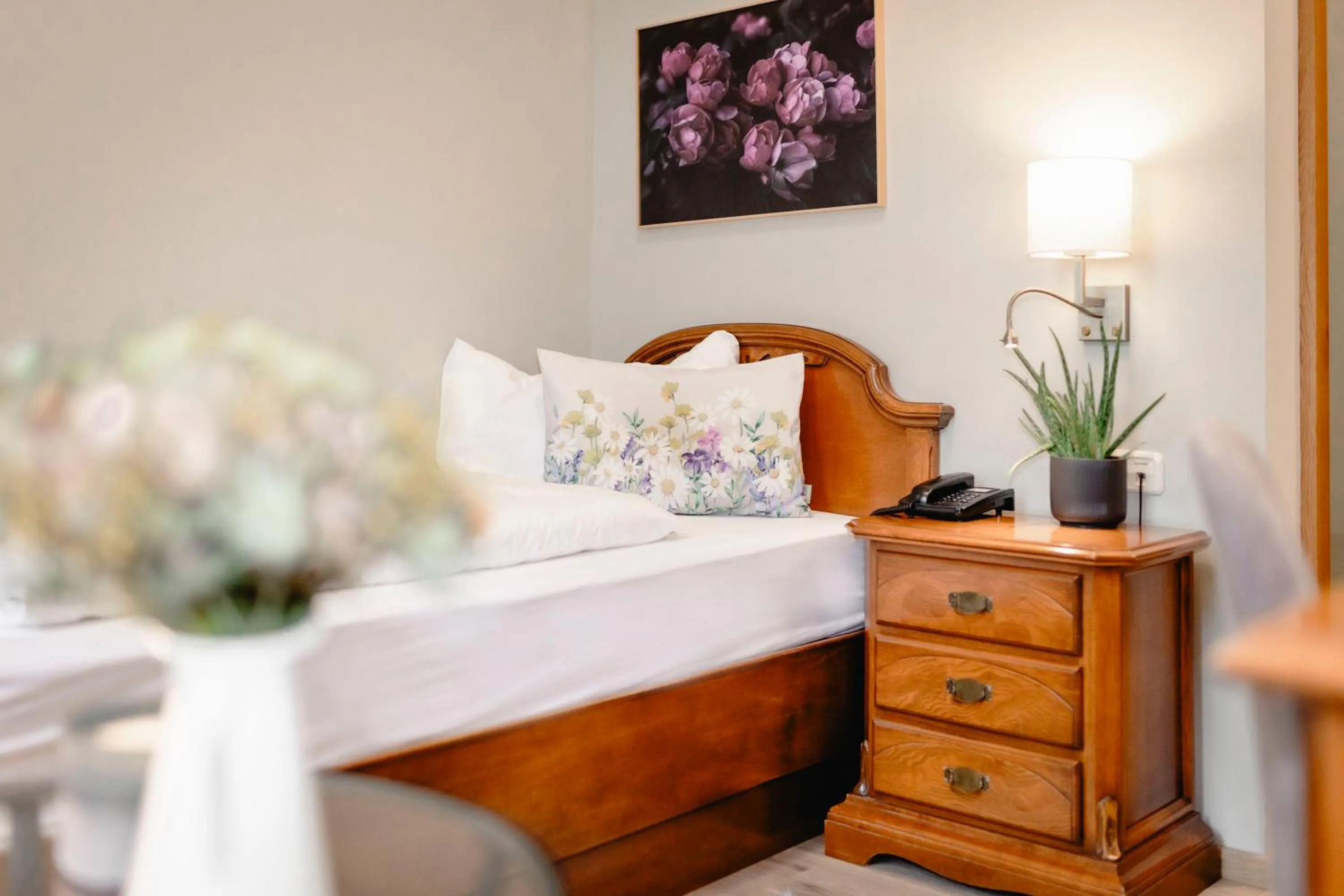 Bed in Boutiquehotel Hubertushof