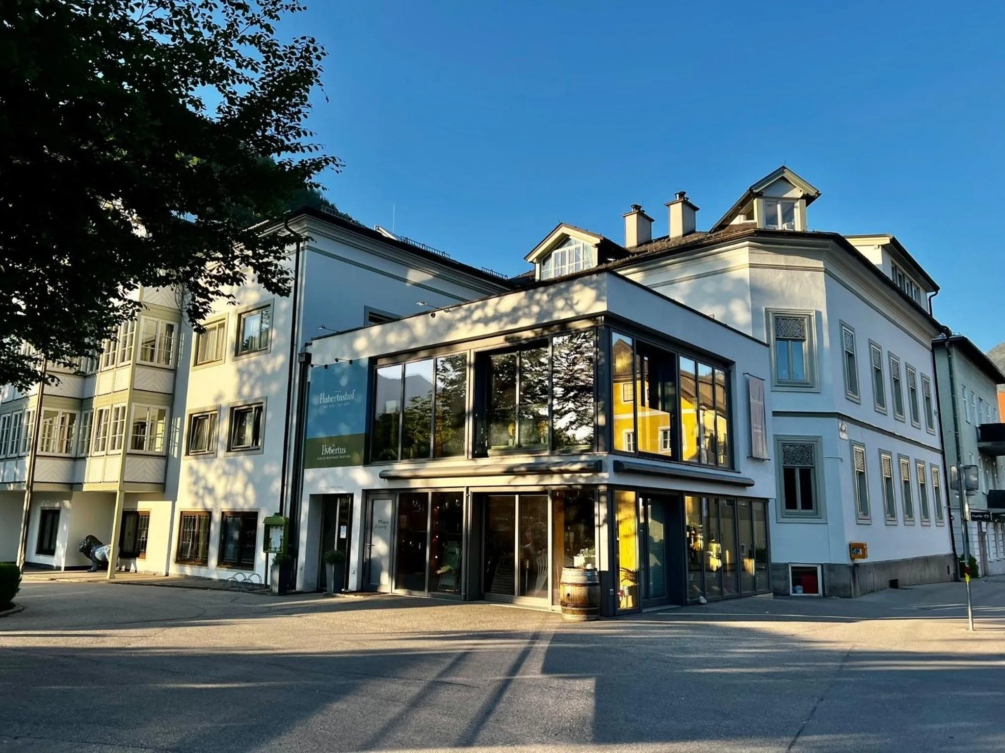 Facade/entrance in Boutiquehotel Hubertushof