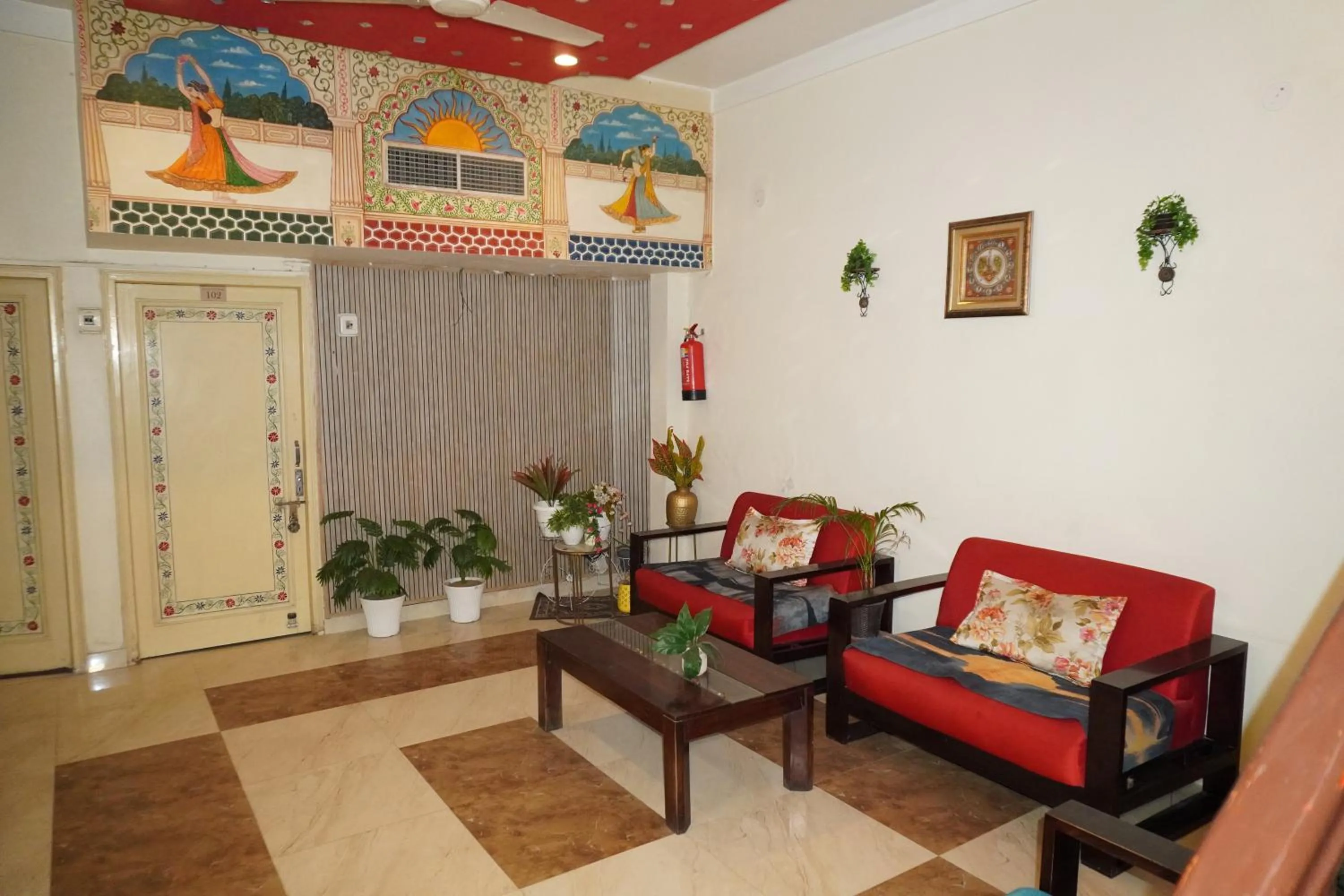 Seating area in Hotel City Home - A Heritage Hotel