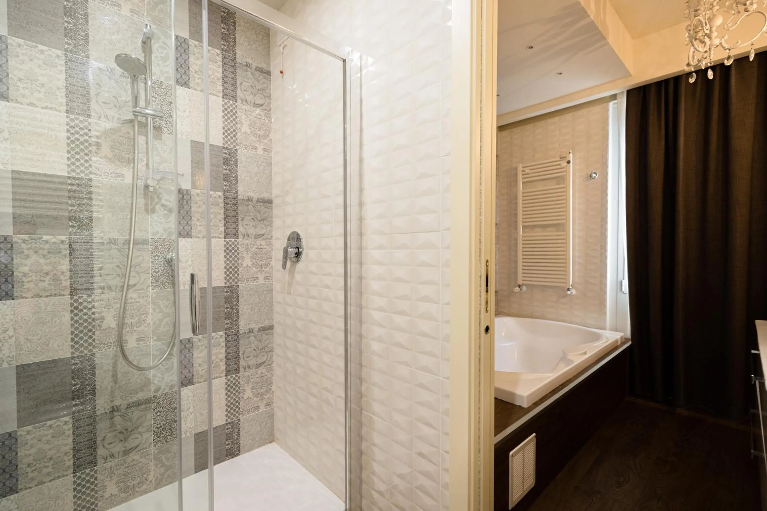 Bathroom in Hotel Serenella