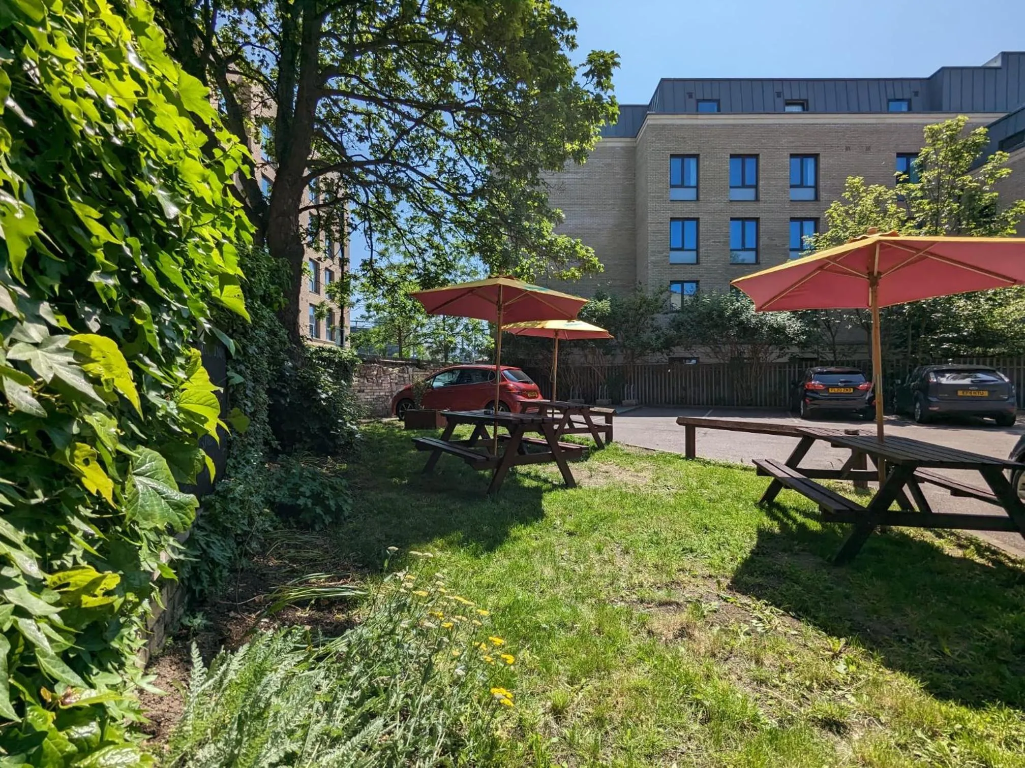 Patio in The Earl Of Derby