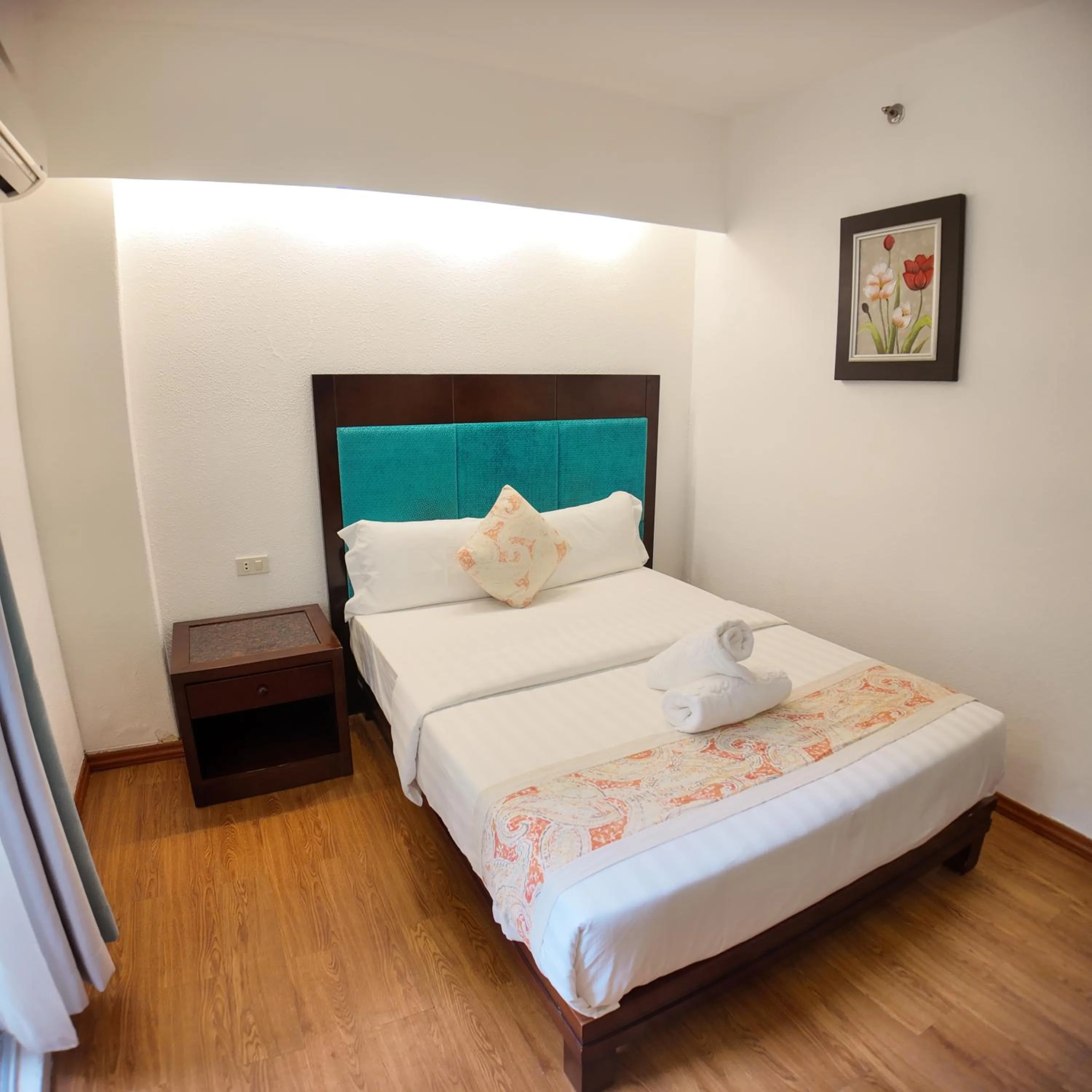 Bed in El Puerto Boracay