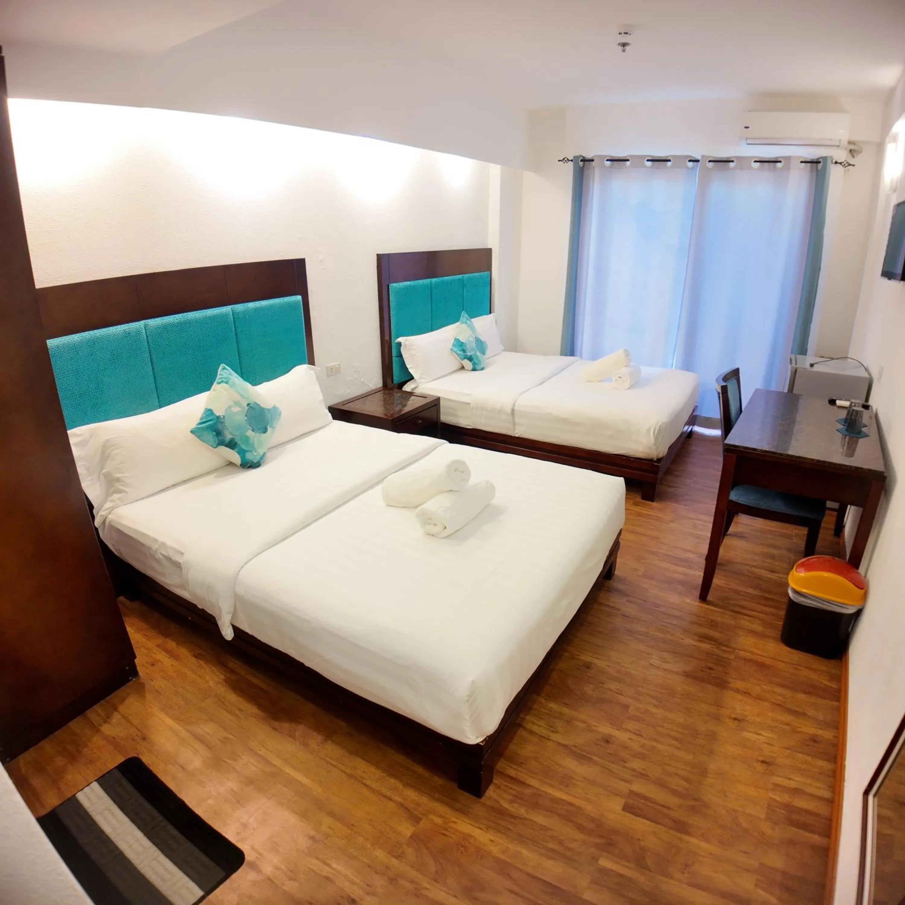 Bed in El Puerto Boracay