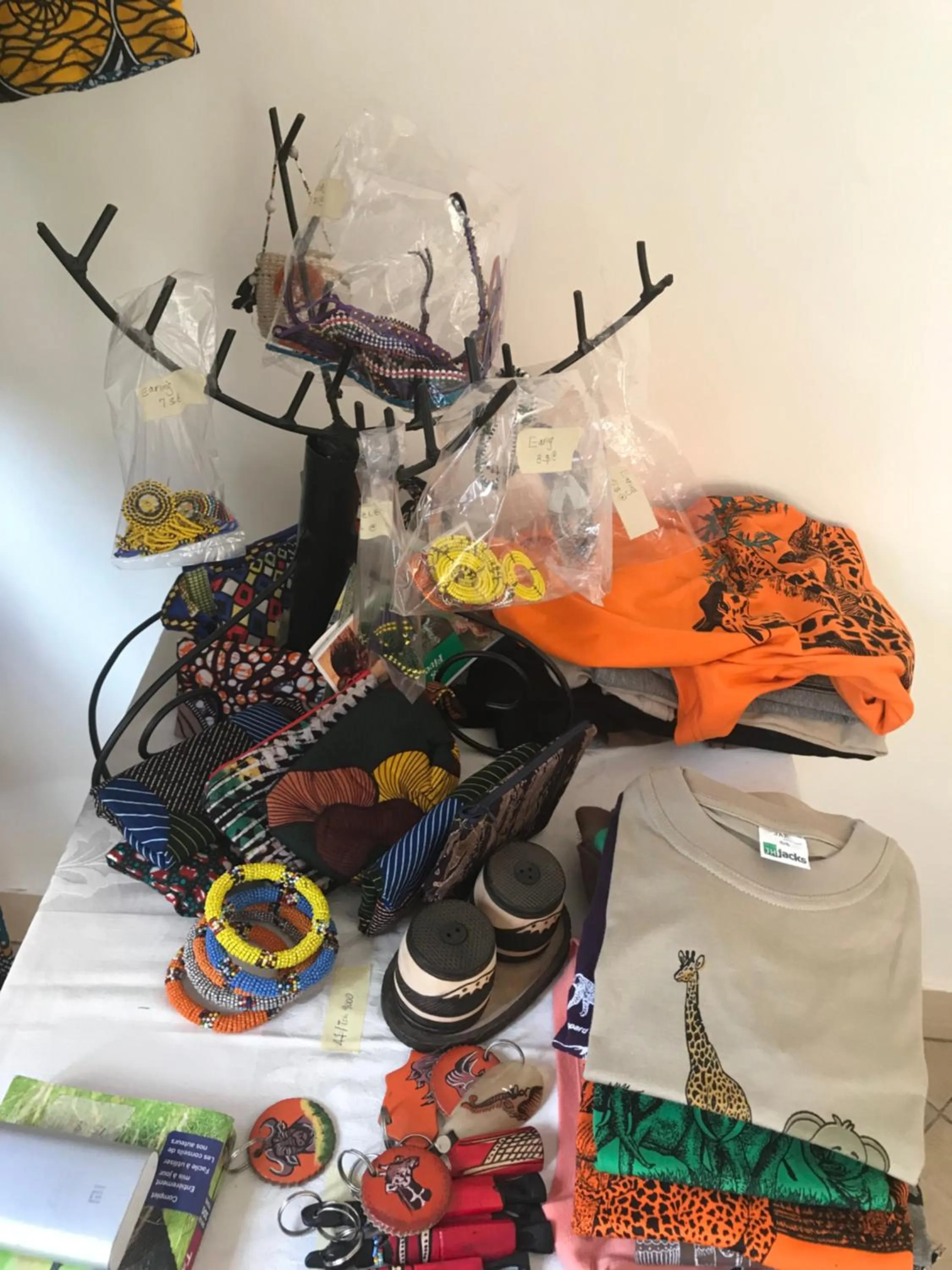 Shopping Area in Le Parlour