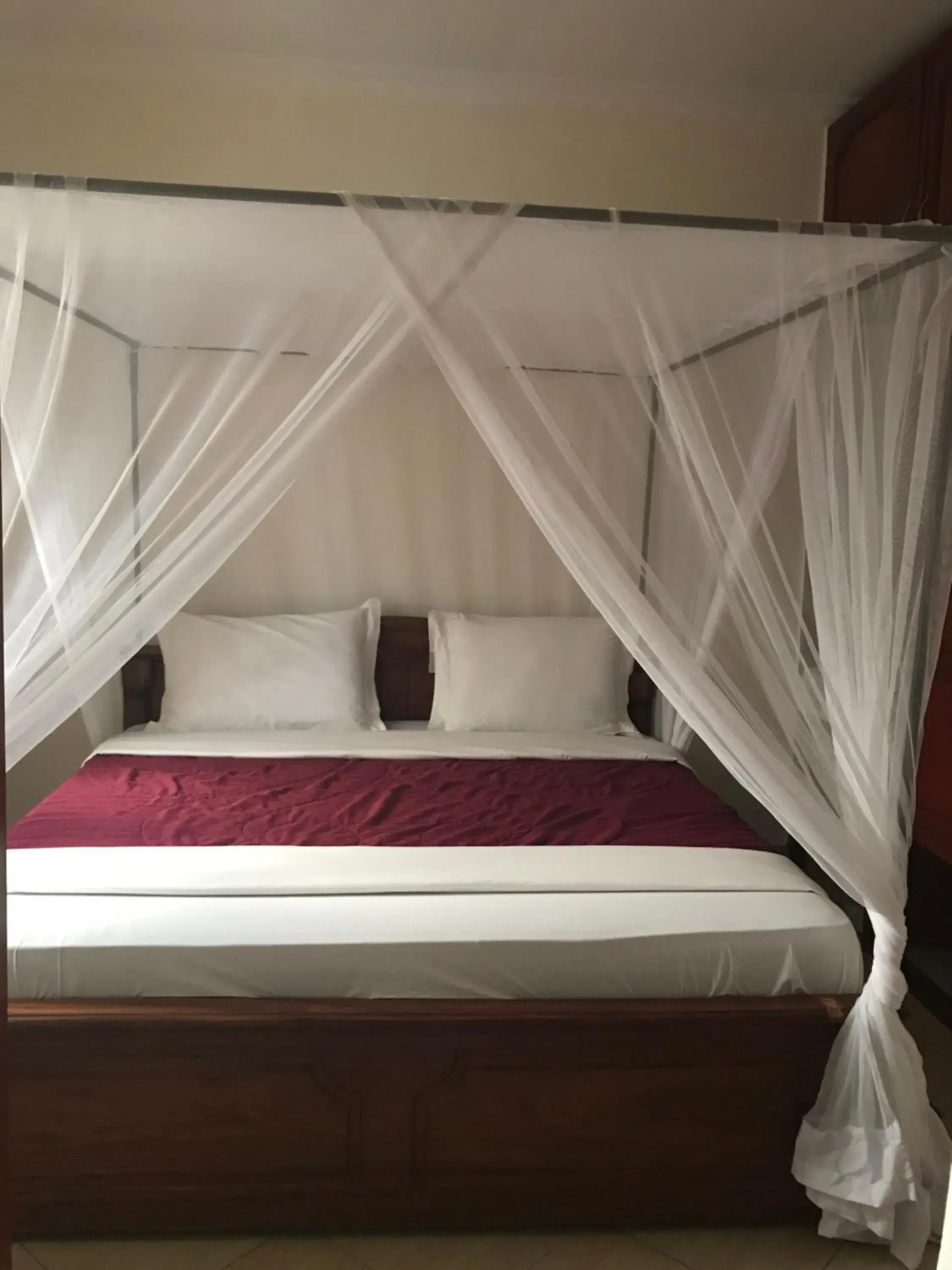 Standard Double Room - single occupancy in Le Parlour Standard Double Room - single occupancy in Le Parlour