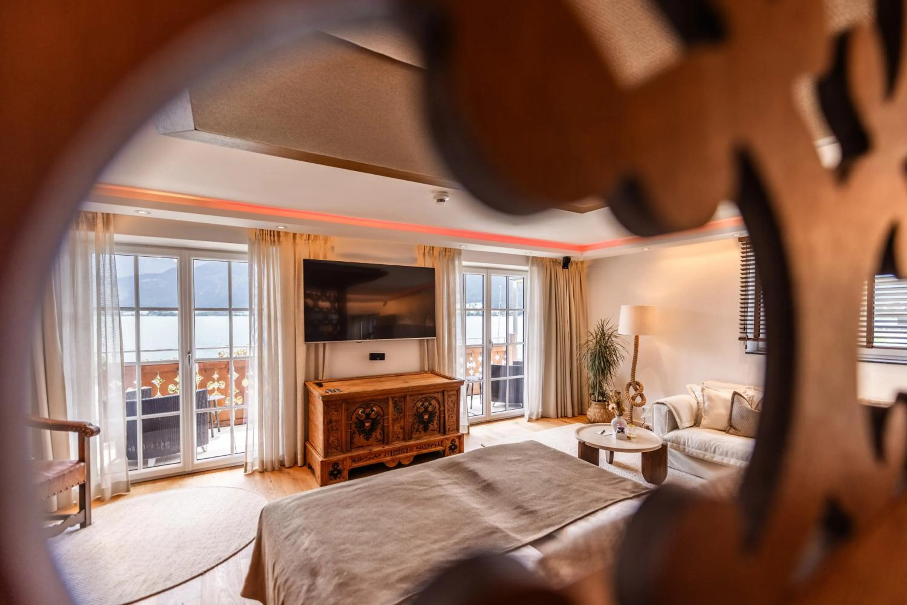 Suite with Terrace - single occupancy in Hotel Seevilla Wolfgangsee