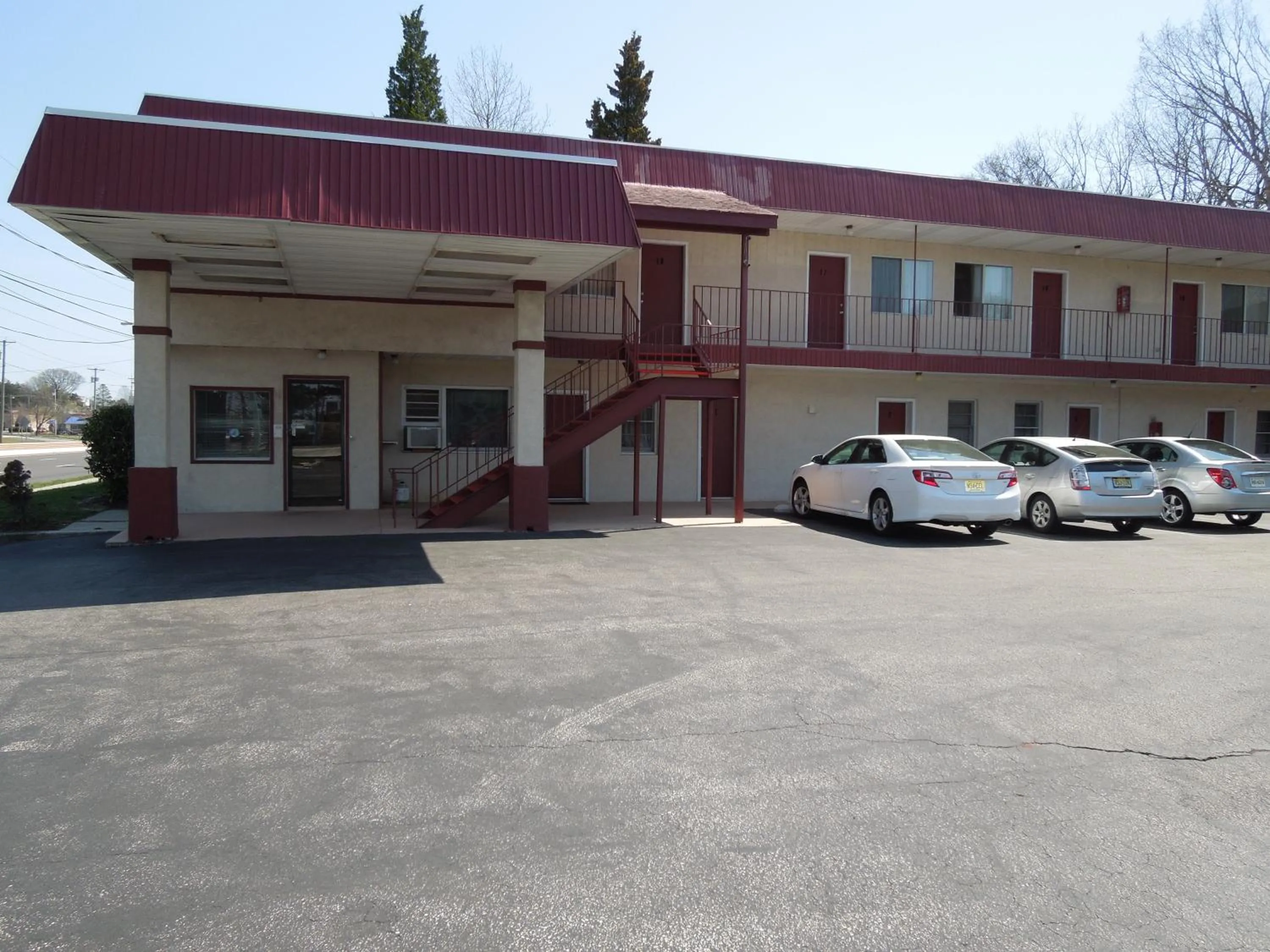 Property building in Starlite Motor Inn