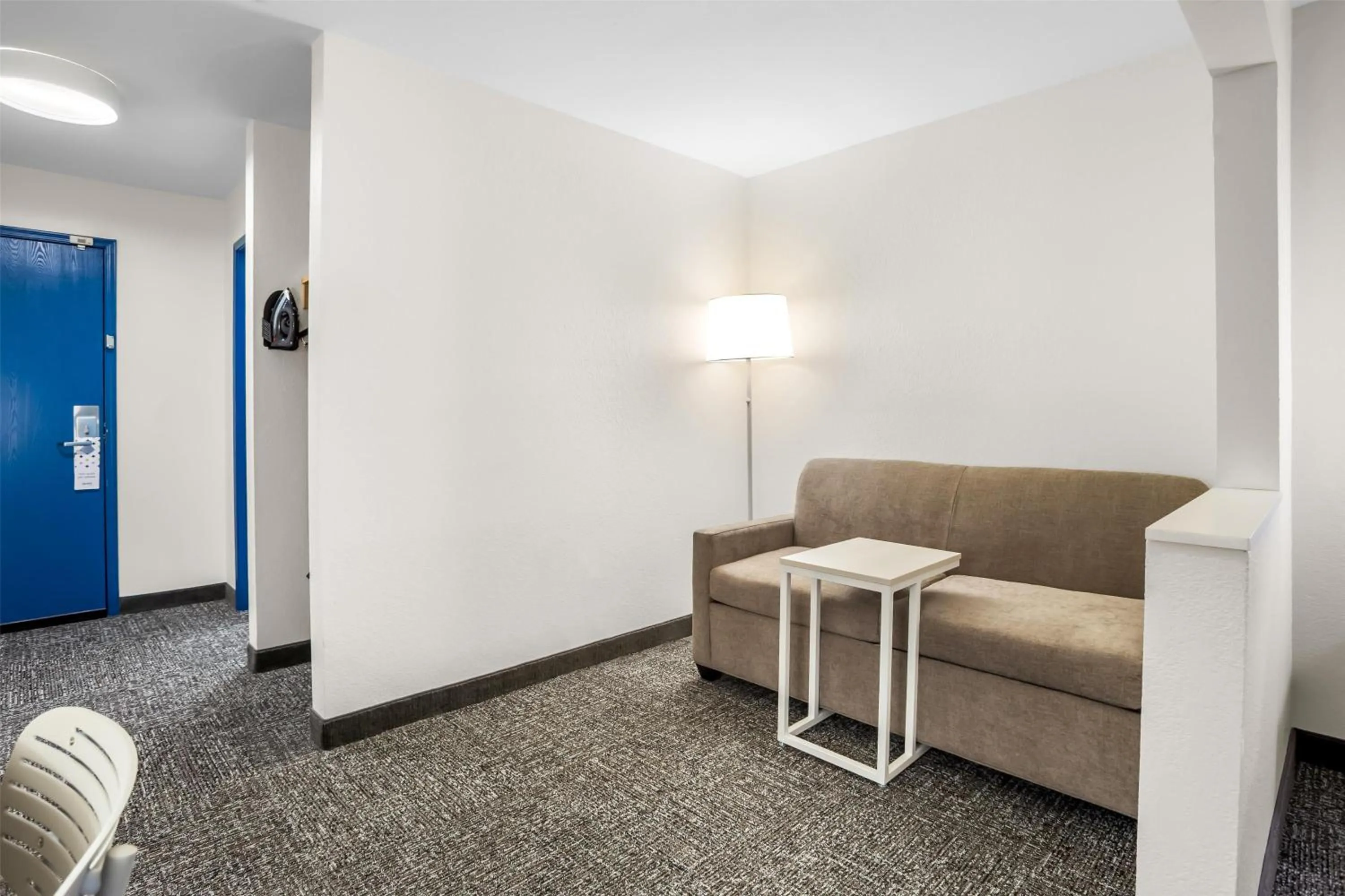 Living room in Spark by Hilton Tumwater