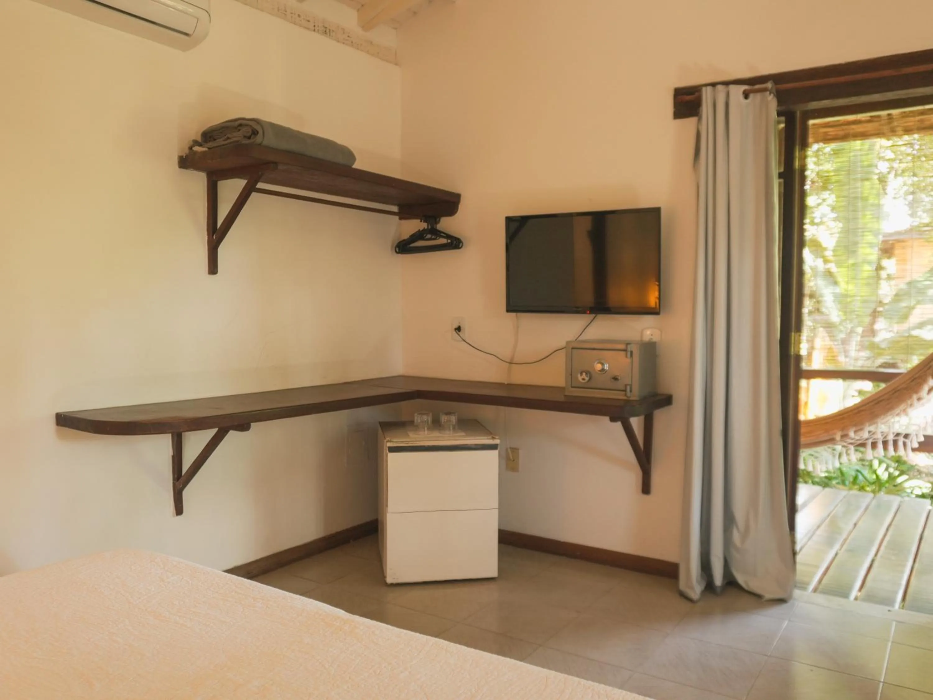 TV and multimedia in Pousada Erva Doce