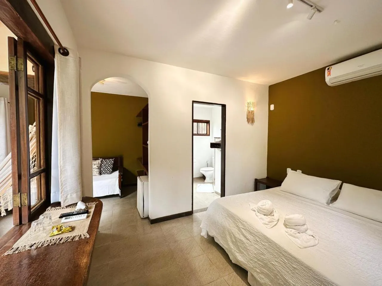 Photo of the whole room, Bed in Pousada Erva Doce