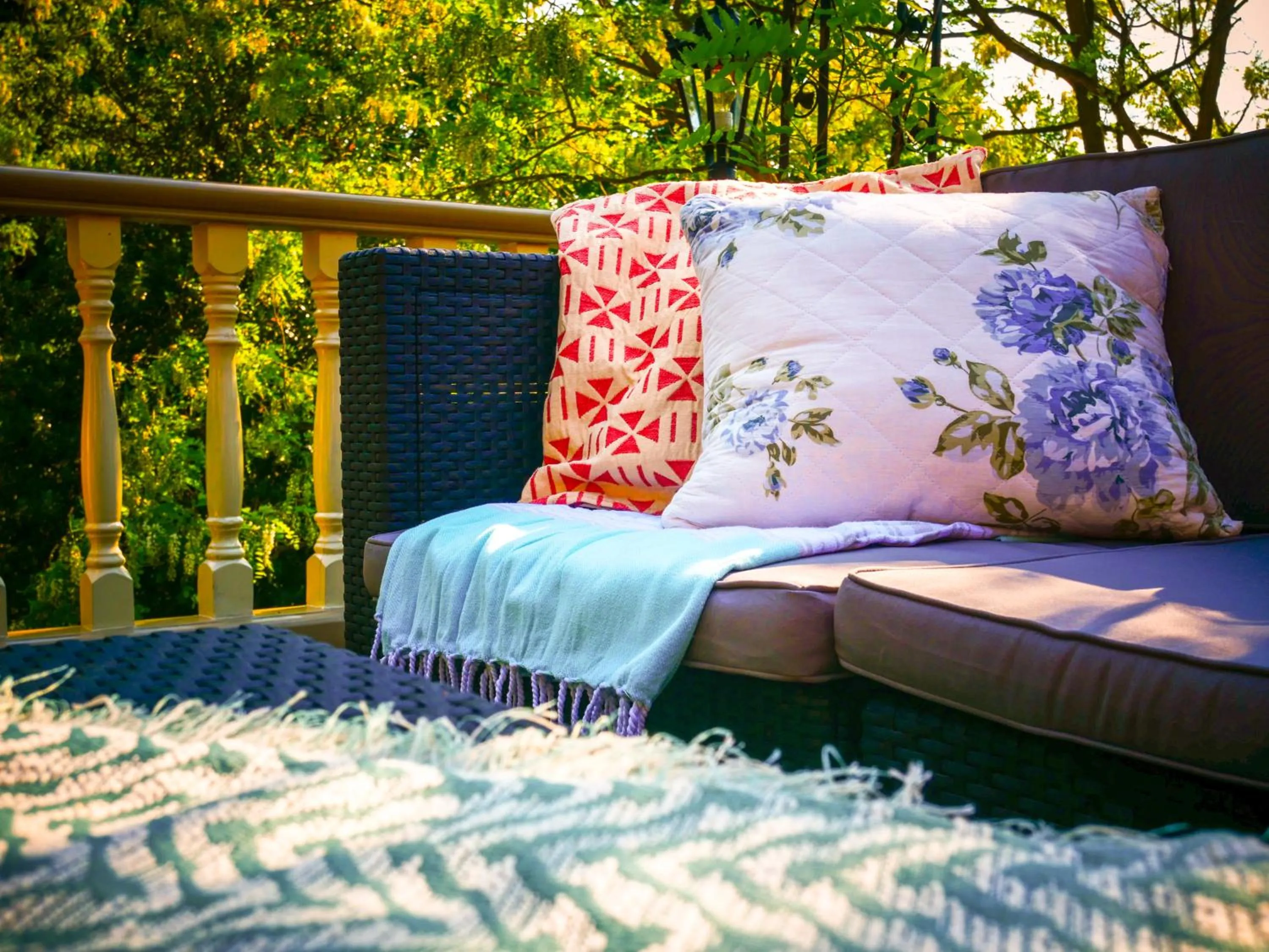 Balcony/Terrace, Bed in Hotel Pegasus