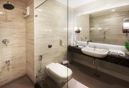 Shower in KK Royal Hotel & Convention Centre