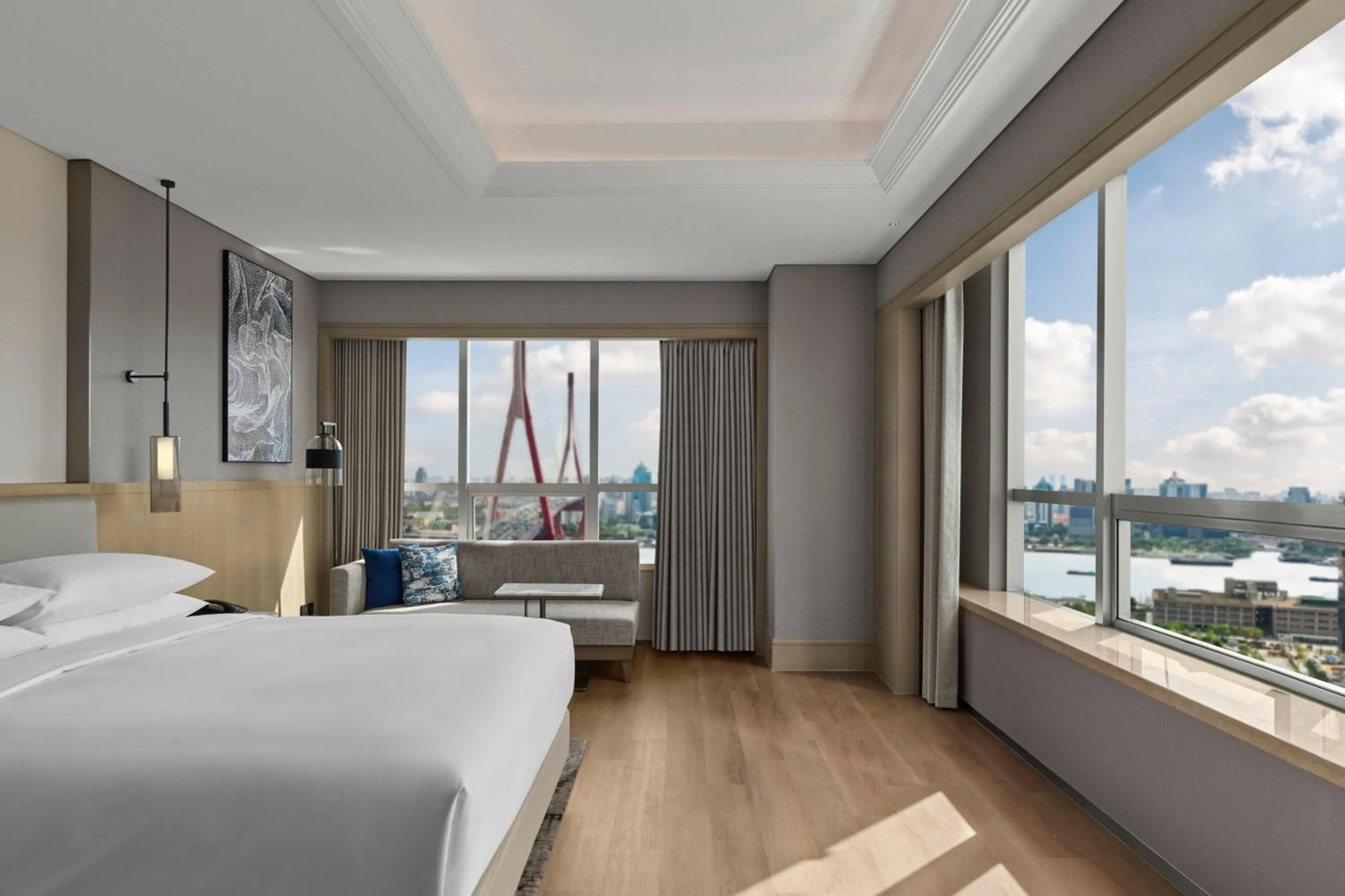 Bedroom, Bed in Shanghai Marriott Hotel Yangpu Riverside