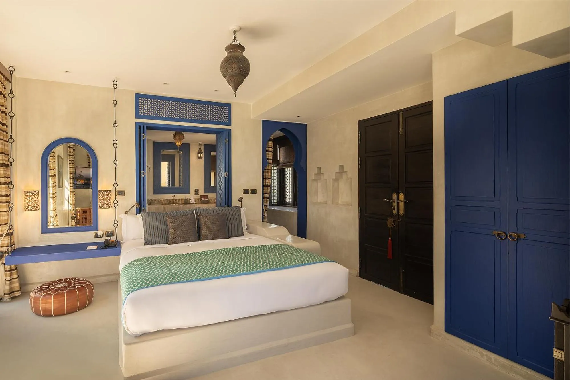 Bed in Villa Maroc Resort