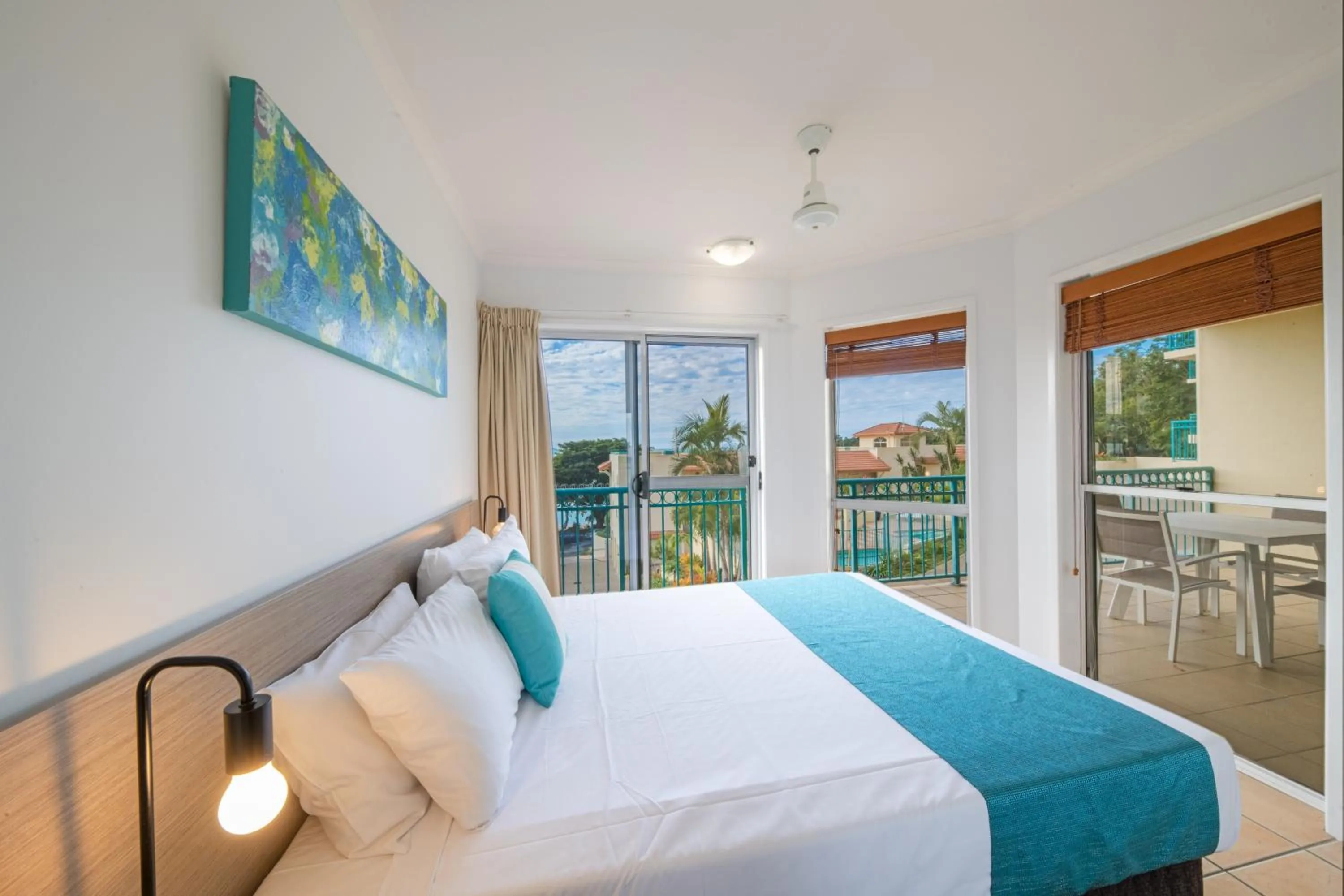 Bed in Shingley Beach Resort - Whitsundays