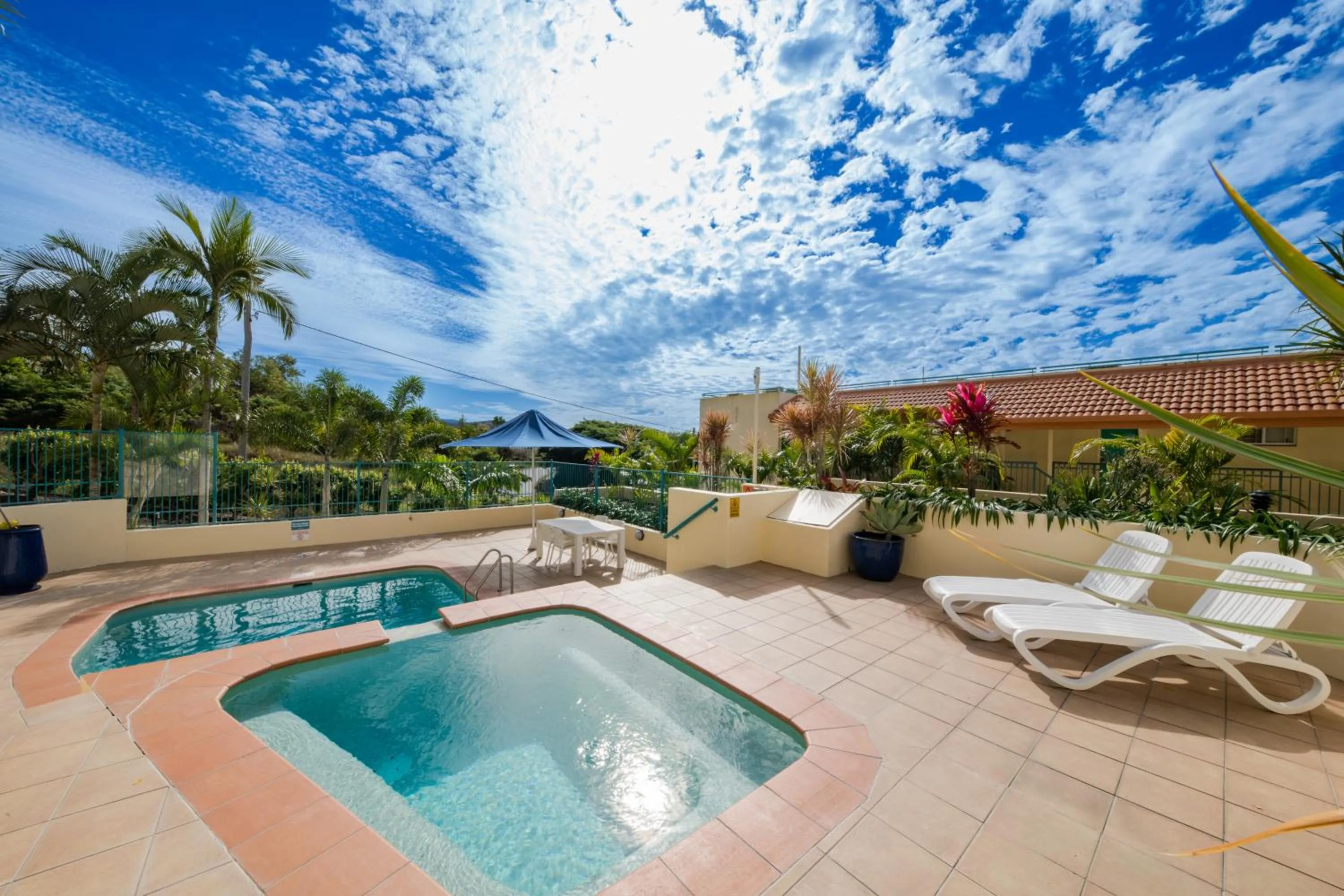 Pool view in Shingley Beach Resort - Whitsundays