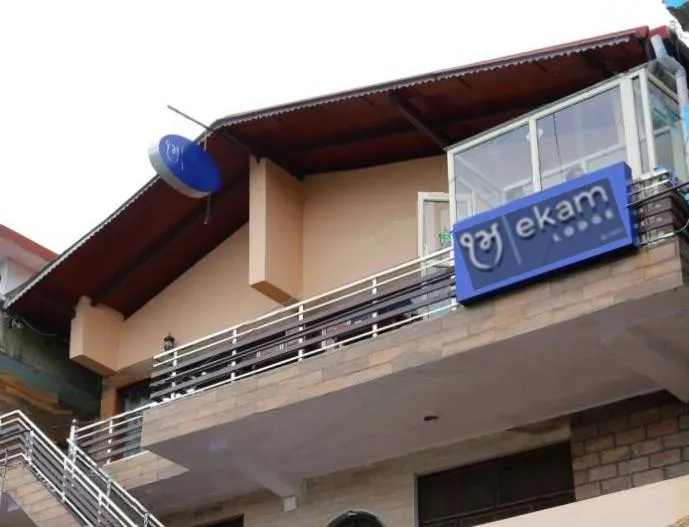 Facade/entrance in Ekam Lodge