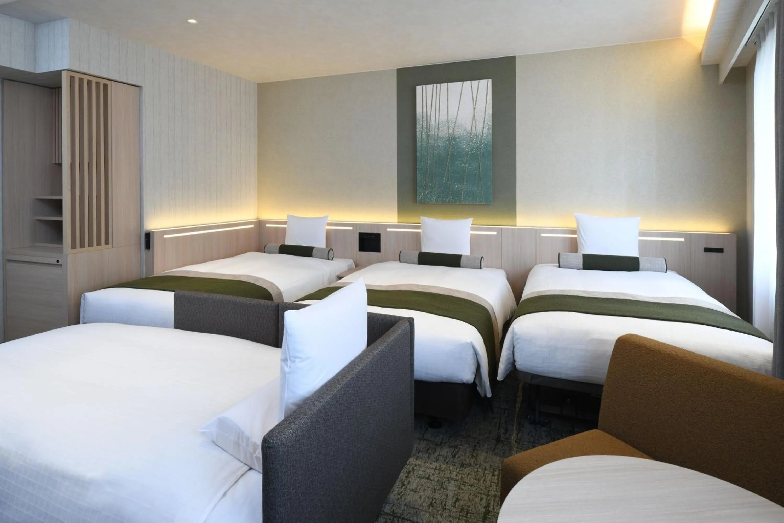 Photo of the whole room, Bed in HOTEL MYSTAYS Ochanomizu Conference Center
