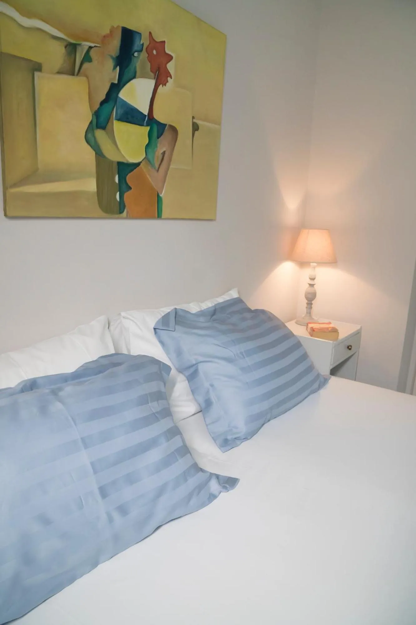 Bed in Heraklion Old Port Apartments